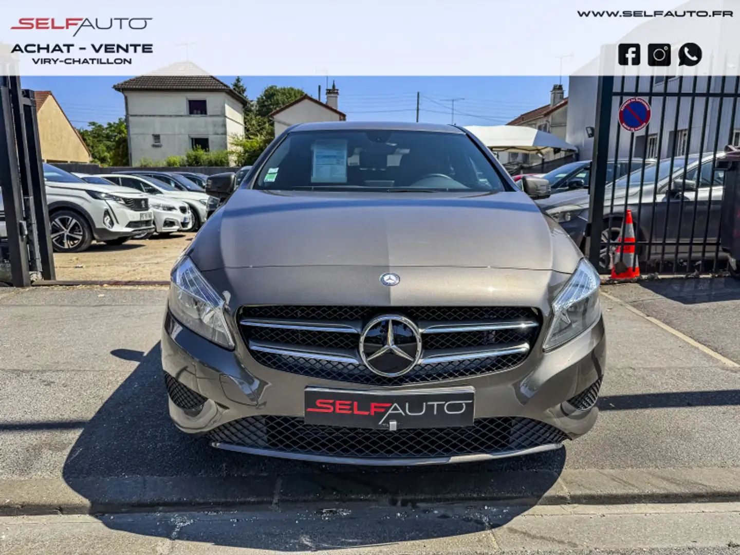 Mercedes-Benz A 200 200 CDI INSPIRATION Gris - 2