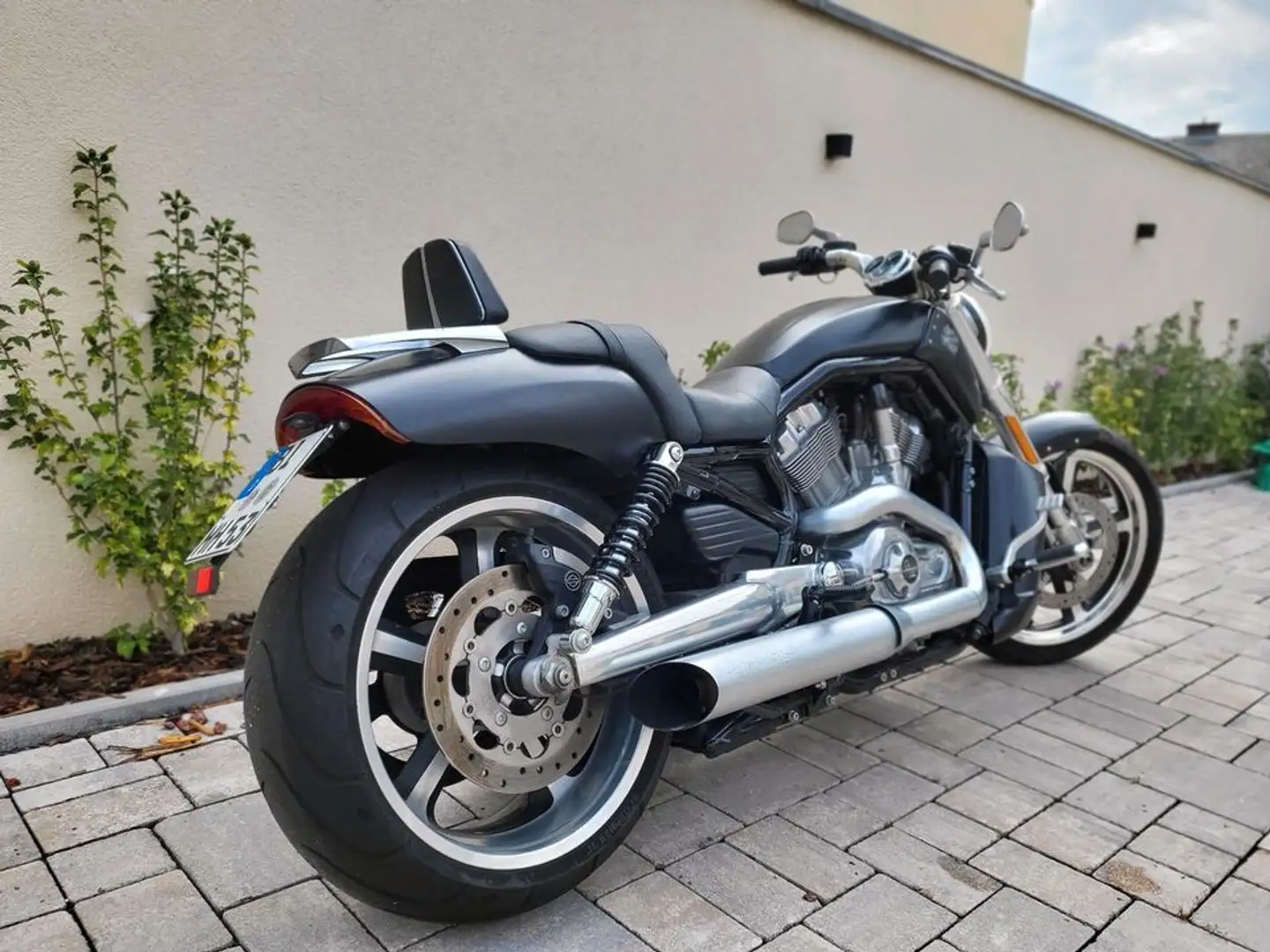 Harley-Davidson VRSC V-Rod Noir - 2