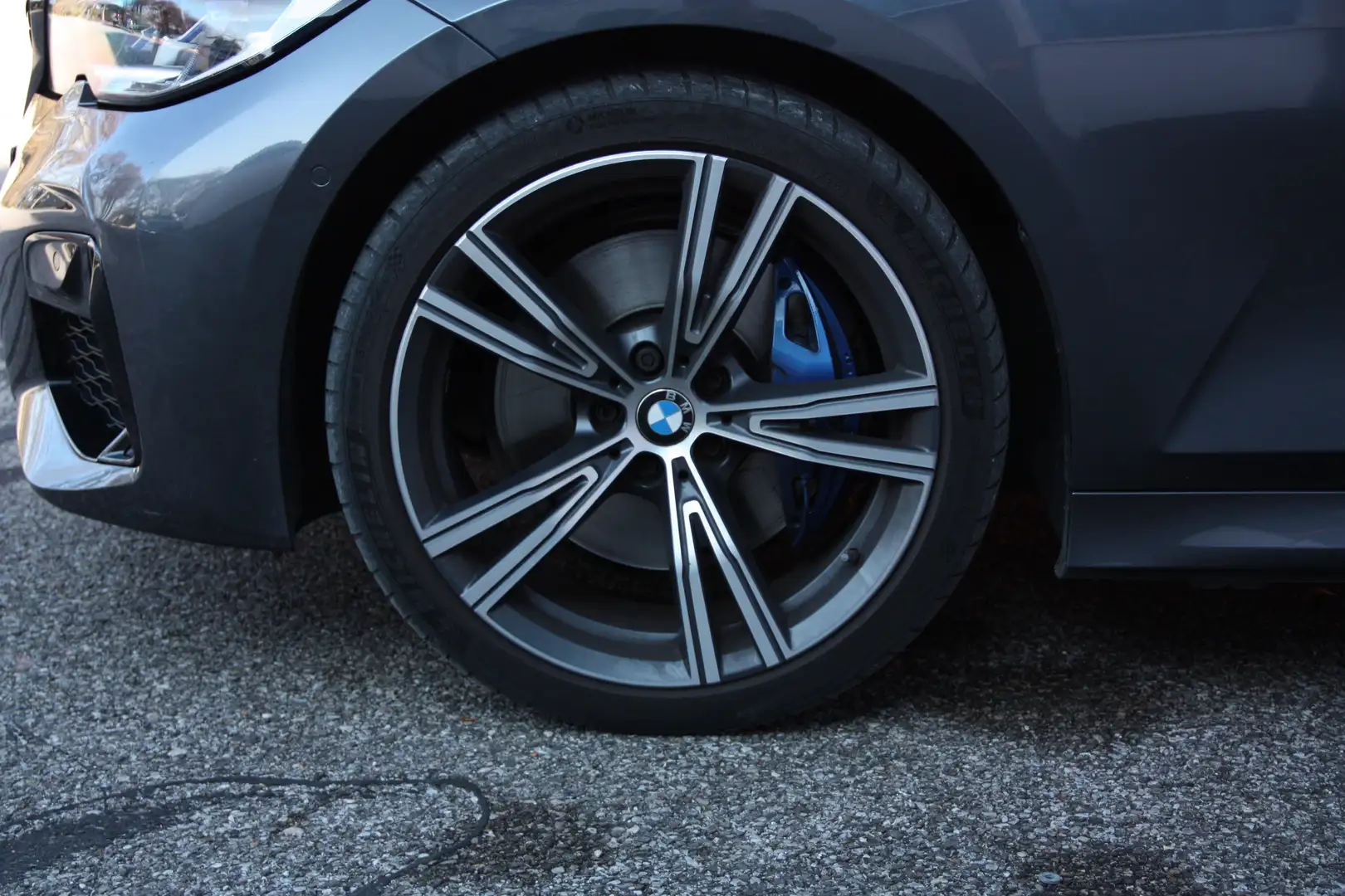 BMW 340 XDrive 374cv Grau - 2