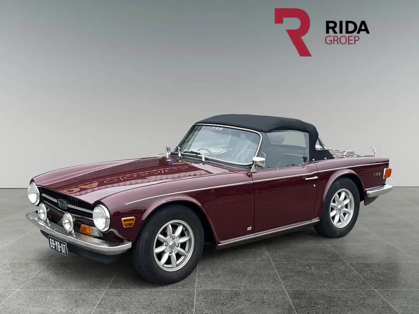 Triumph TR6 2.5 roadster overdrive Red - 1