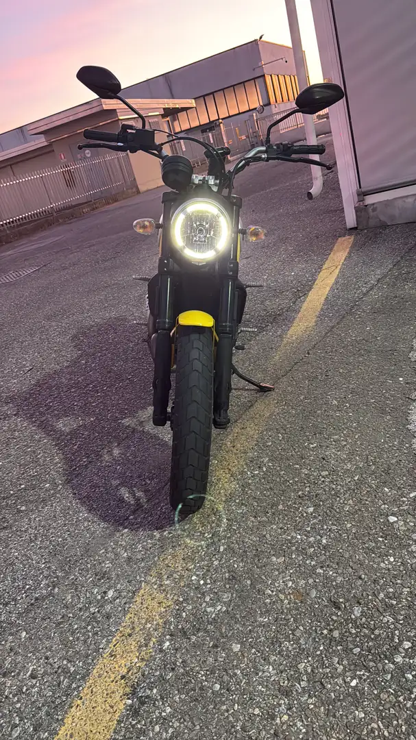 Ducati Scrambler Icon Galben - 1