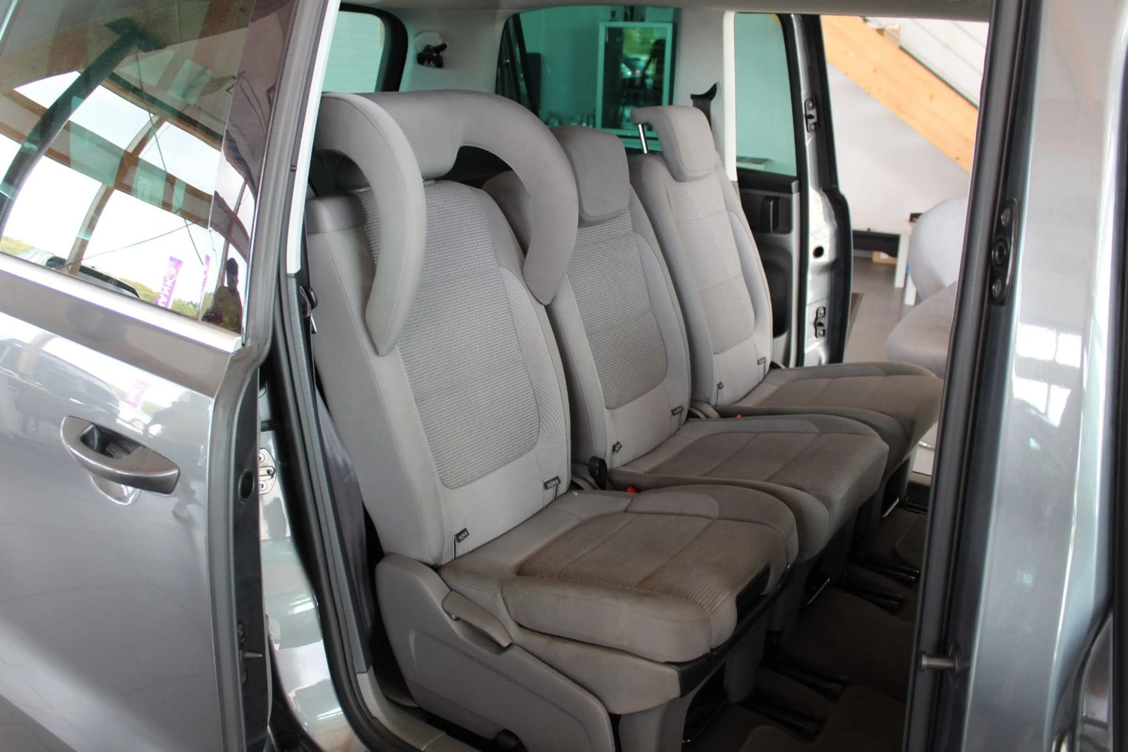 Volkswagen Sharan 1.4 TSI Comfortline*NAVI*7.SiTZER*KAMERA* — photo 12