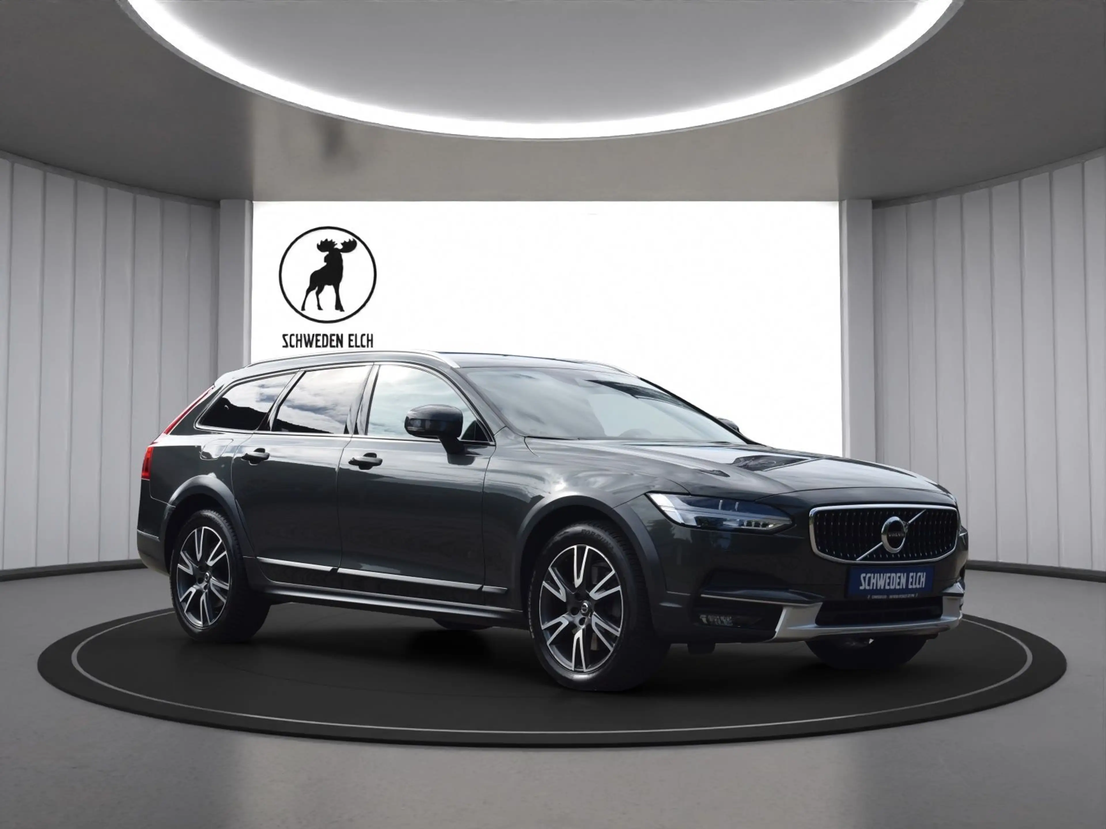 Volvo V90 Cross Country V90 PRO AWD CROSS COUNTRY/KAMERA/ANGEBOT 2,49% — photo 2