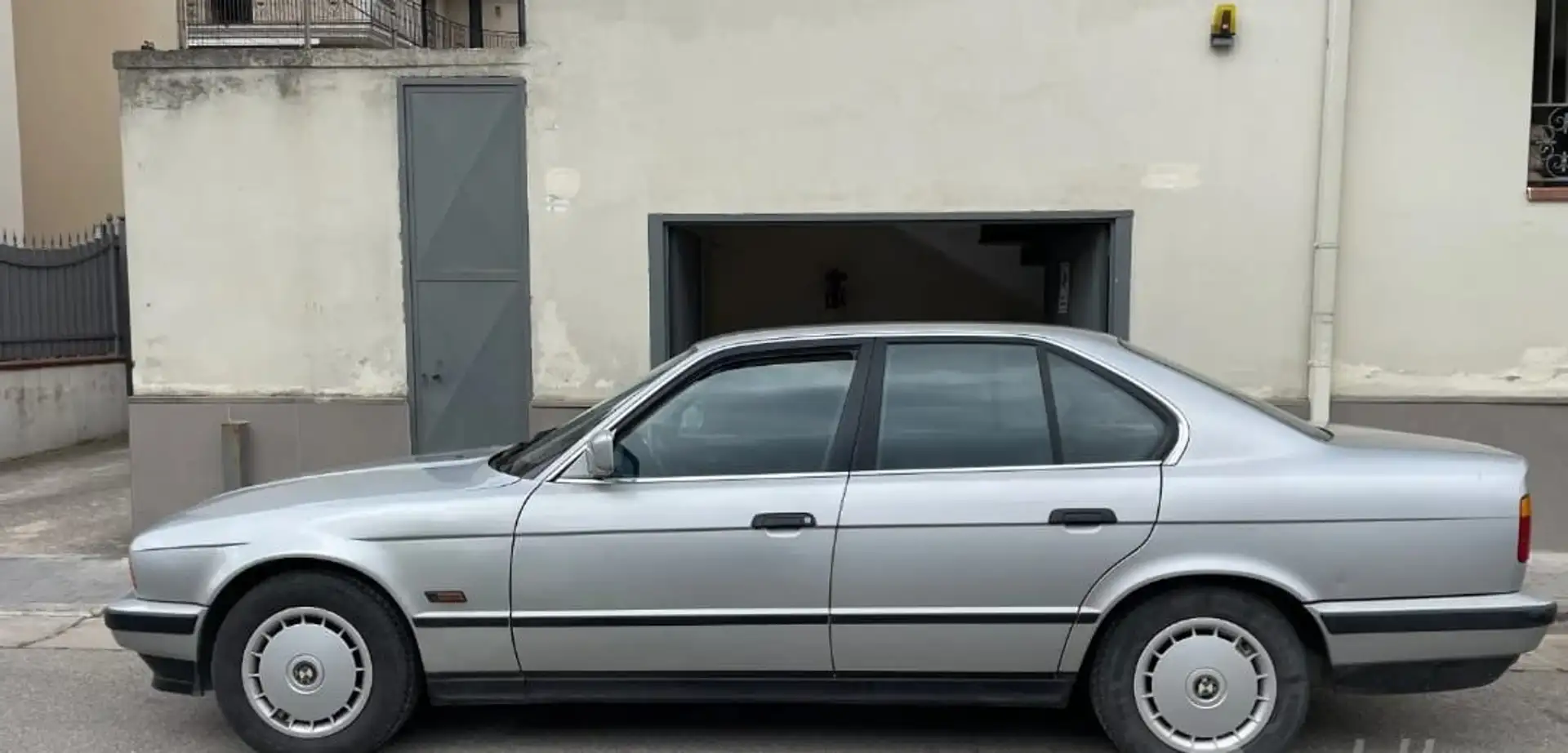 BMW 530 530i c/abs - 2