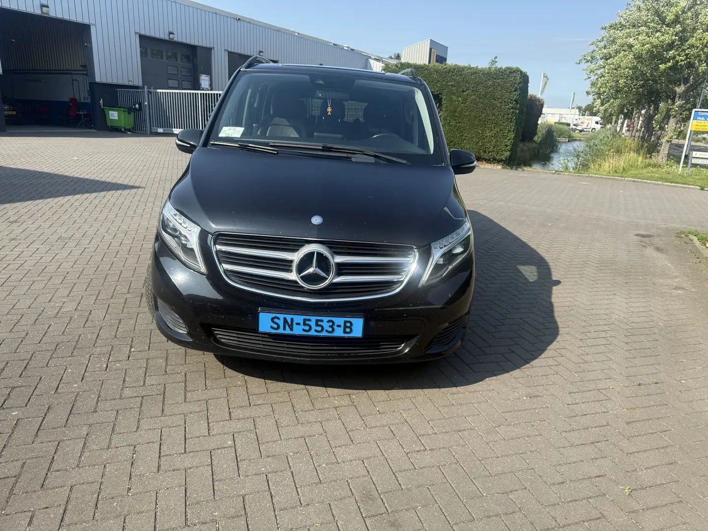 Mercedes-Benz V 220d Ex. Lang Av. Zwart - 1