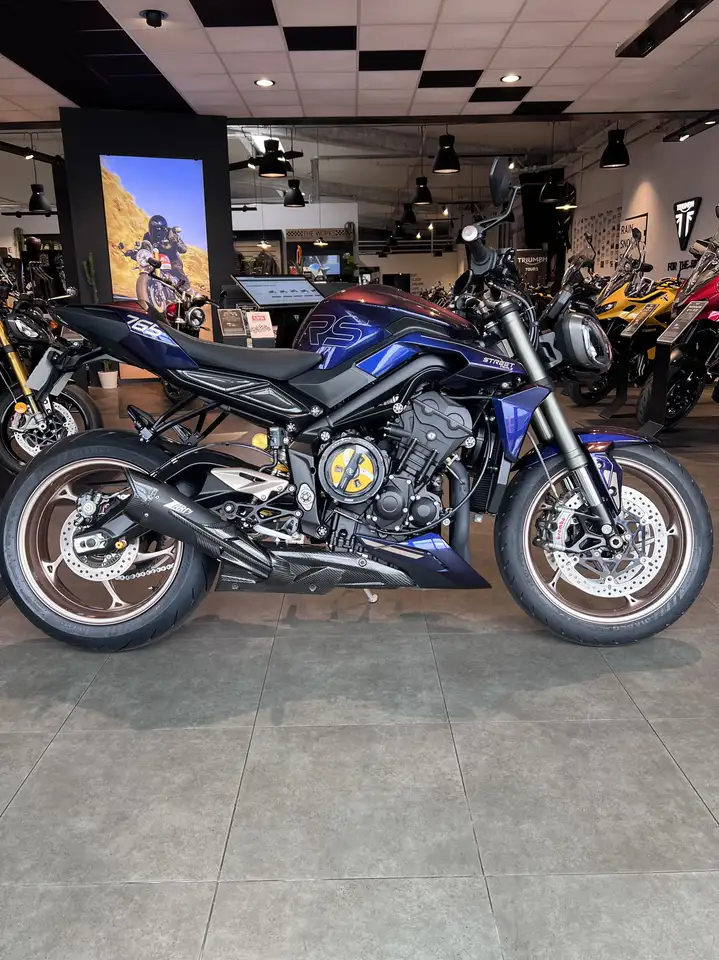 Triumph Street Triple 765
