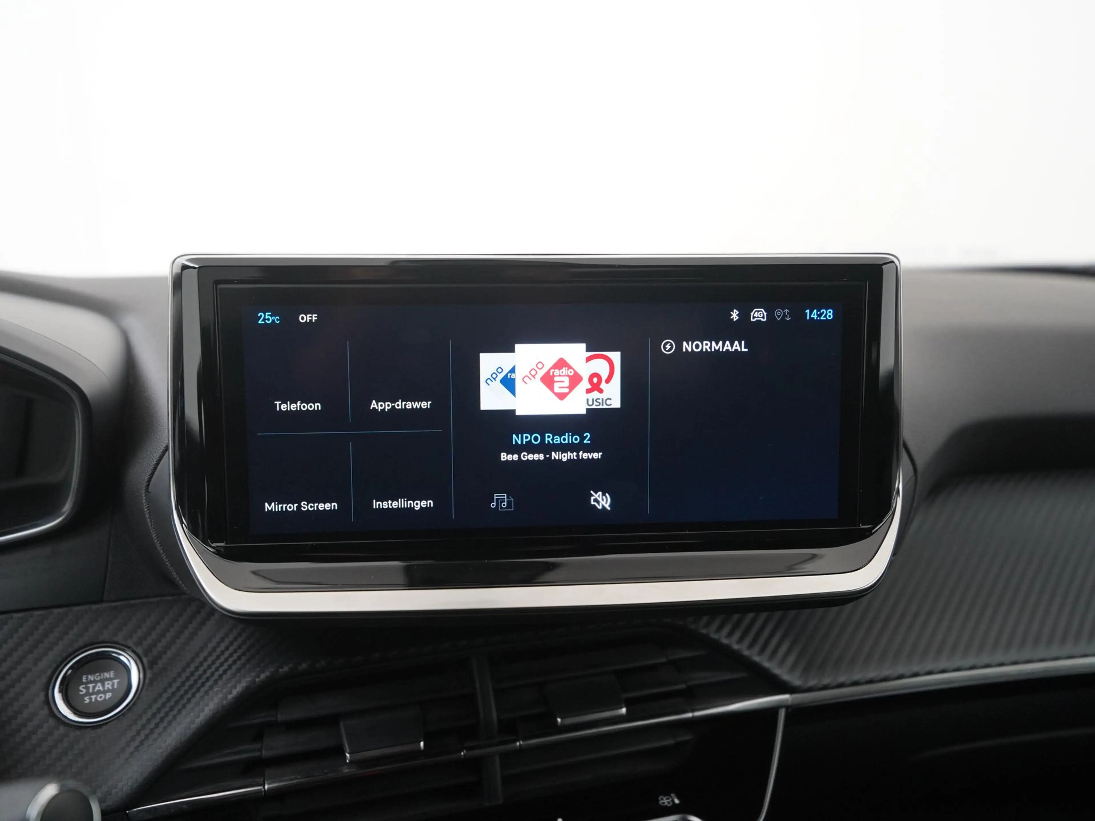 Peugeot e-2008 EV Allure 54 kWh | SOH 96% | 3 Fase | Zondag Open! — photo 14