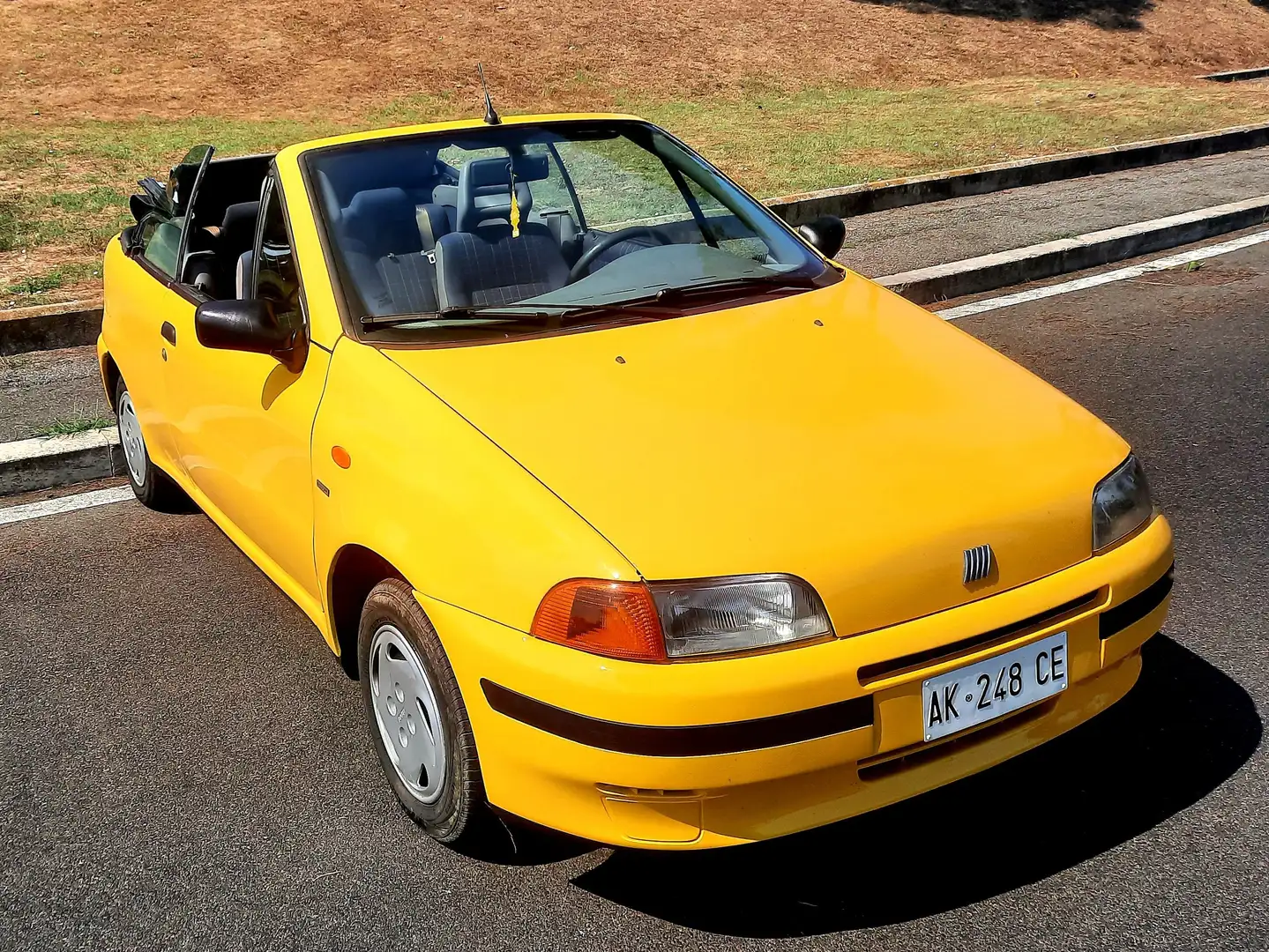 Fiat Punto Punto Cabrio 1.2 žuta - 1