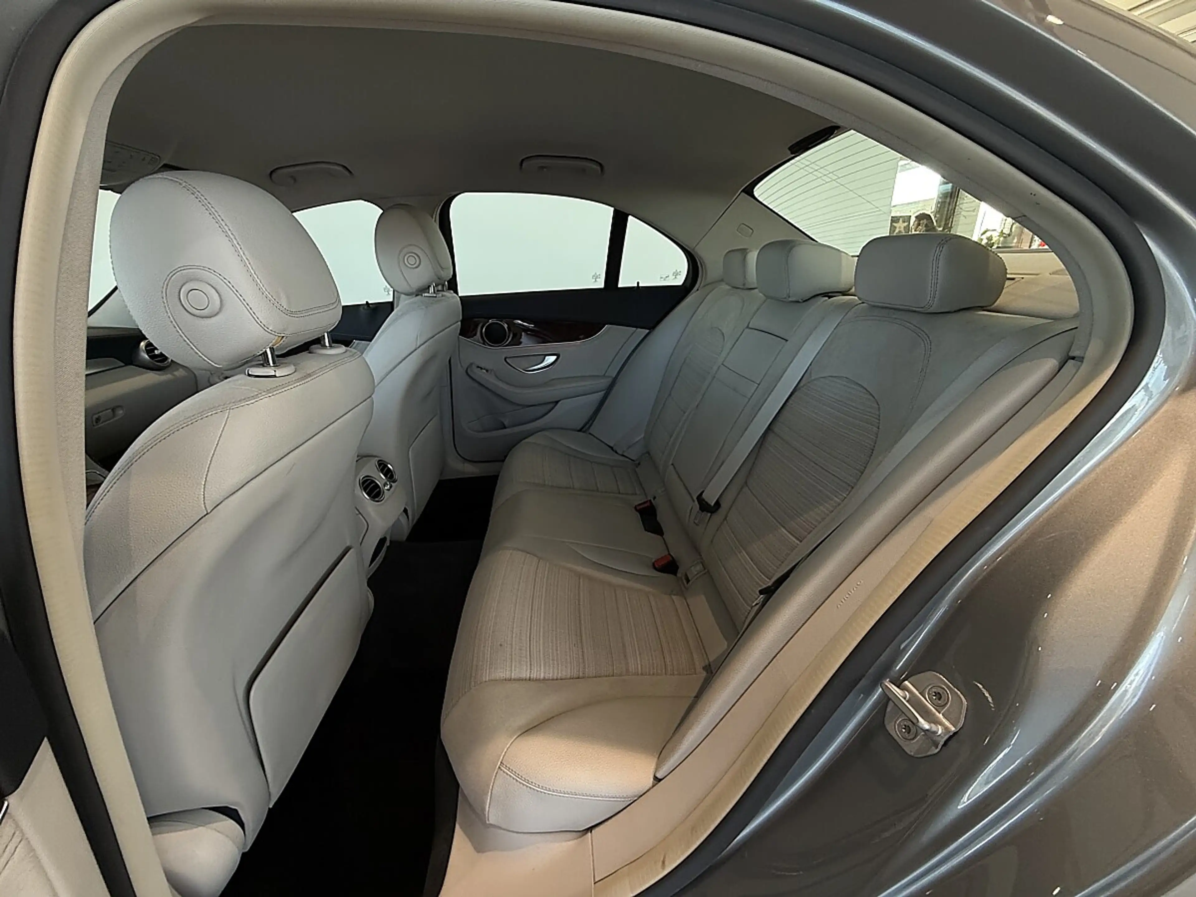 Mercedes-Benz C 250 BlueTEC 4MATIC A-Edition Plus Aut.*Airmatic*LED... — photo 12