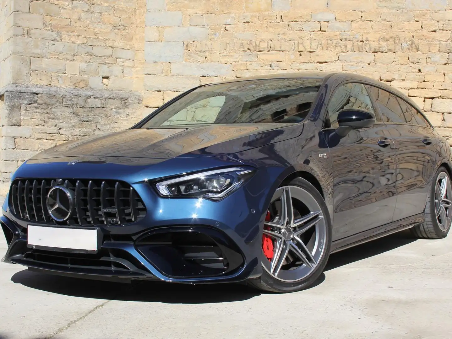 Mercedes-Benz CLA 45 AMG Shooting Brake S Speedshift 4Matic+ 8G-DCT - 1