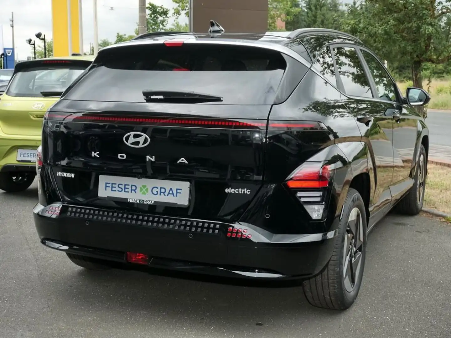 Hyundai KONA TREND NAVI LED SHZ LHZ CAM Elek.HKL CARPLAY Schwarz - 2