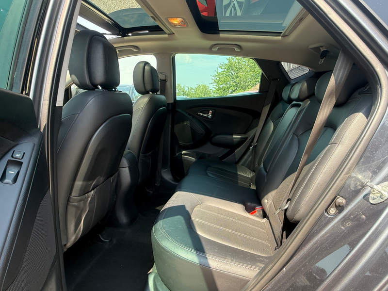 Hyundai iX35 iX35 1.7 CRDi 2WD Executive /Navi/Pano/Cuir/Cam./S.c/Garantie/ — photo 6