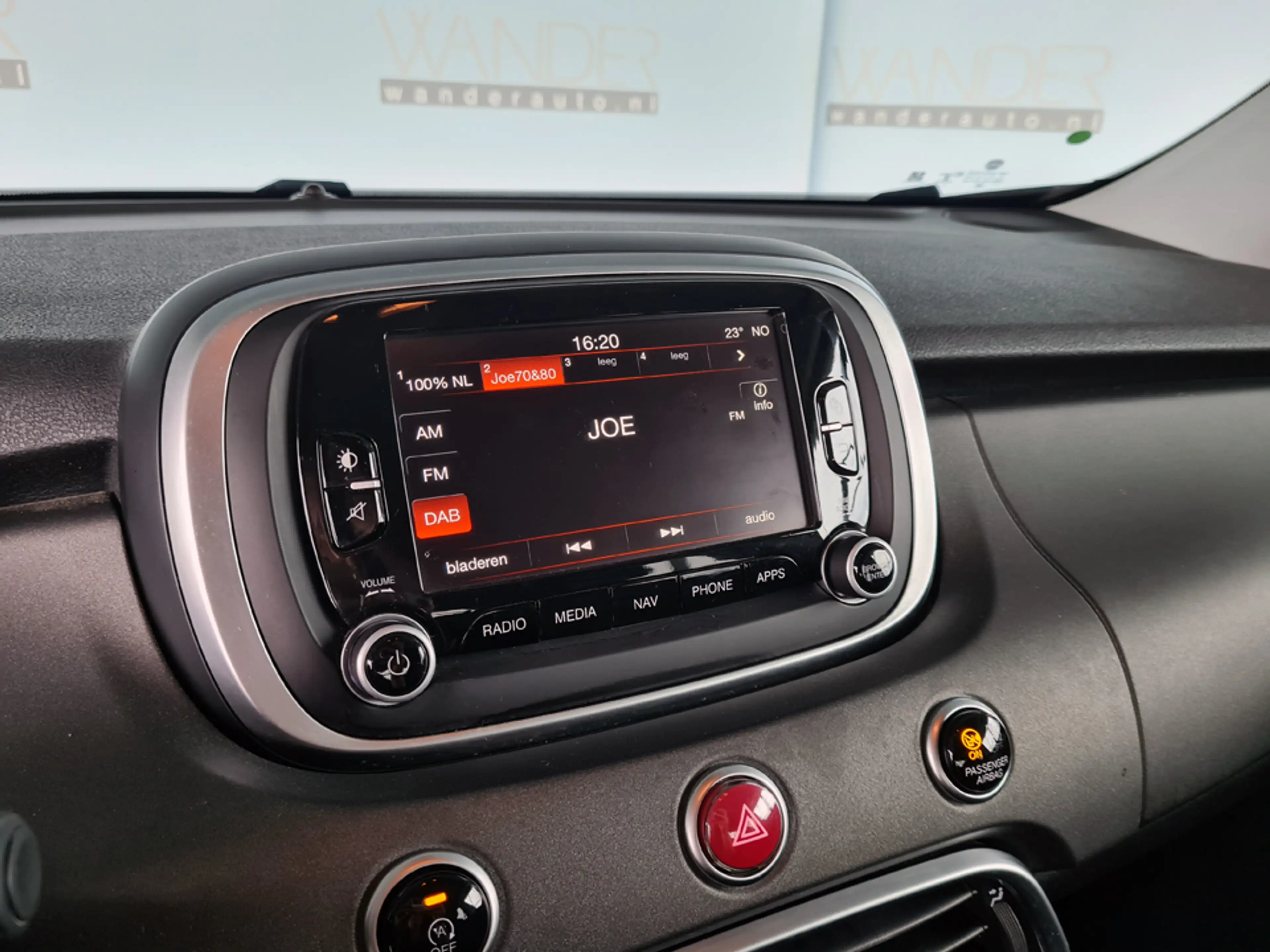 Fiat 500X 1.4 Turbo MultiAir Lounge 140pk — photo 4