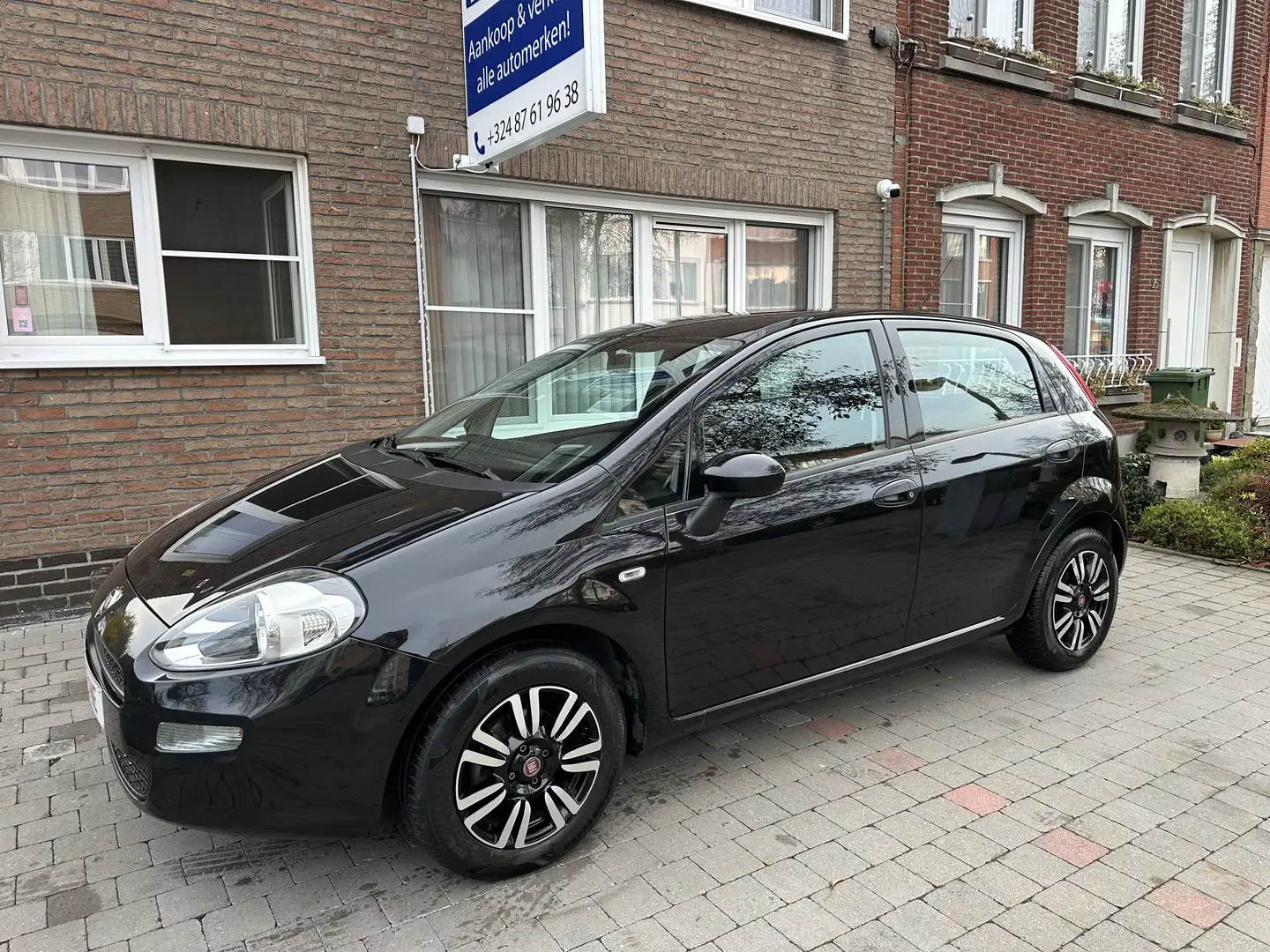Fiat Punto 1.2i! Nette staat* Airco* 96000km* 5DRS* Garantie! Noir - 2