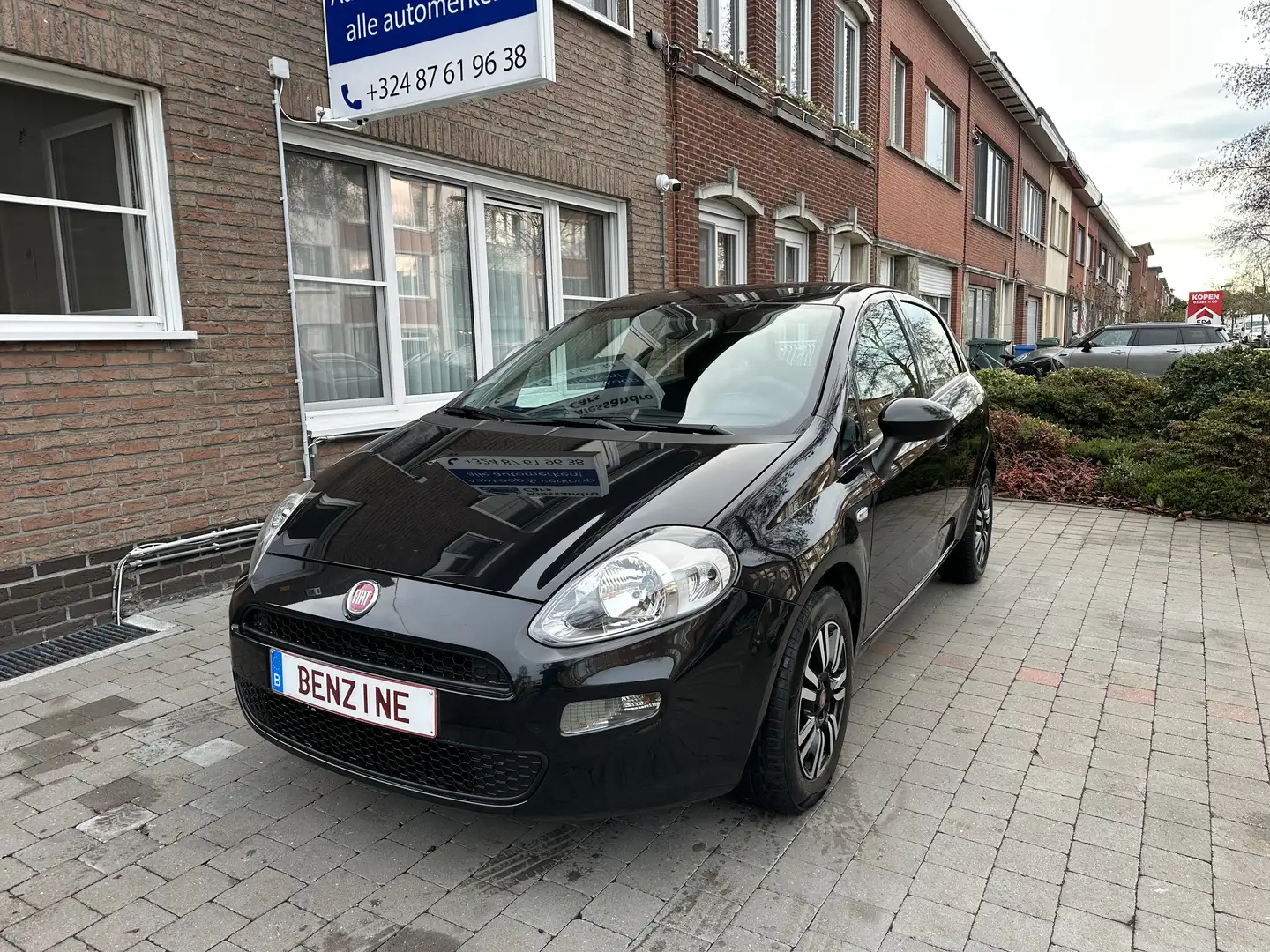 Fiat Punto 1.2i! Nette staat* Airco* 96000km* 5DRS* Garantie! Noir - 1