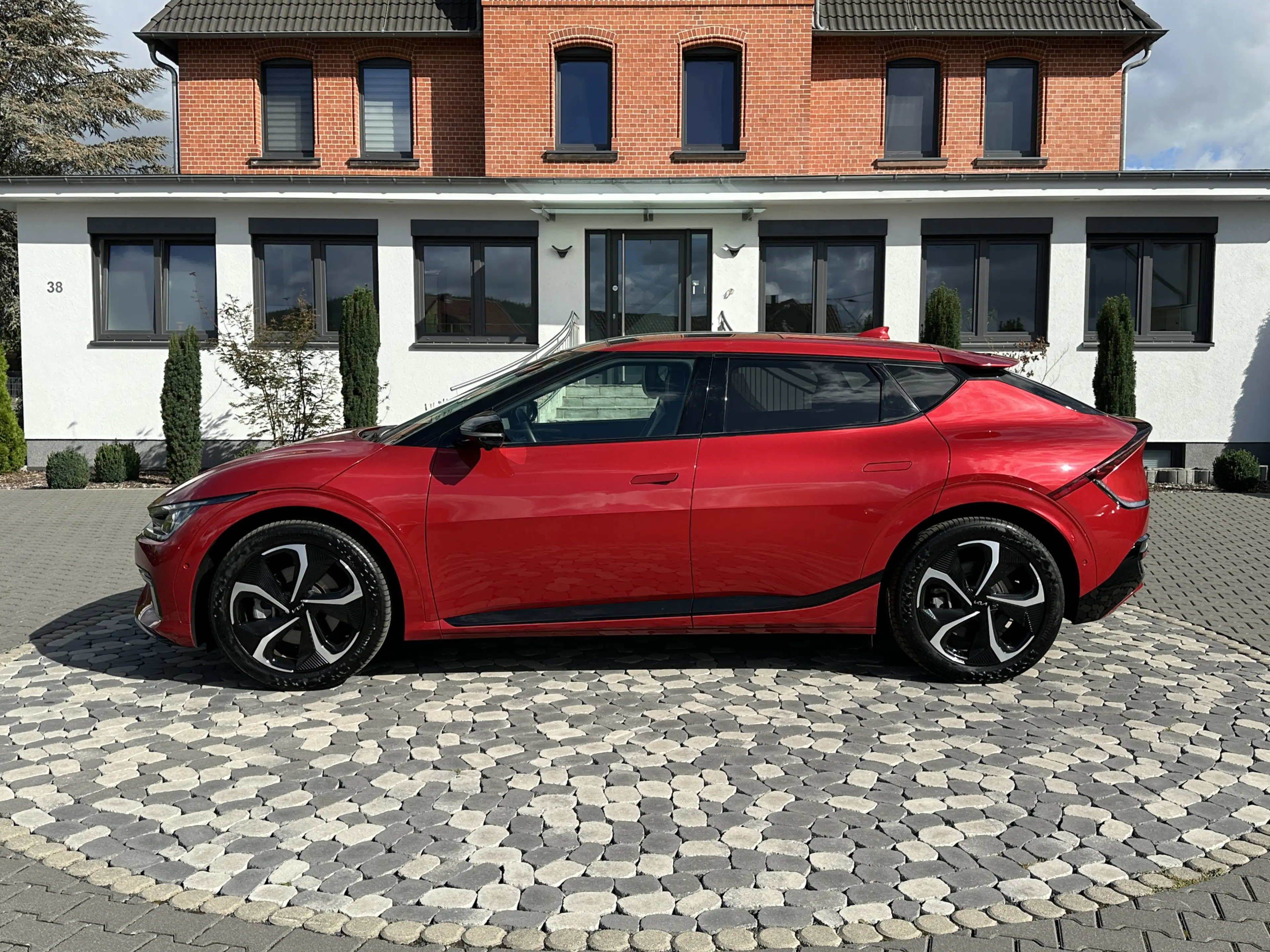 Kia EV6 GT-Line LED PANO HUD RELAX MEMO 360° WÄPU — photo 5