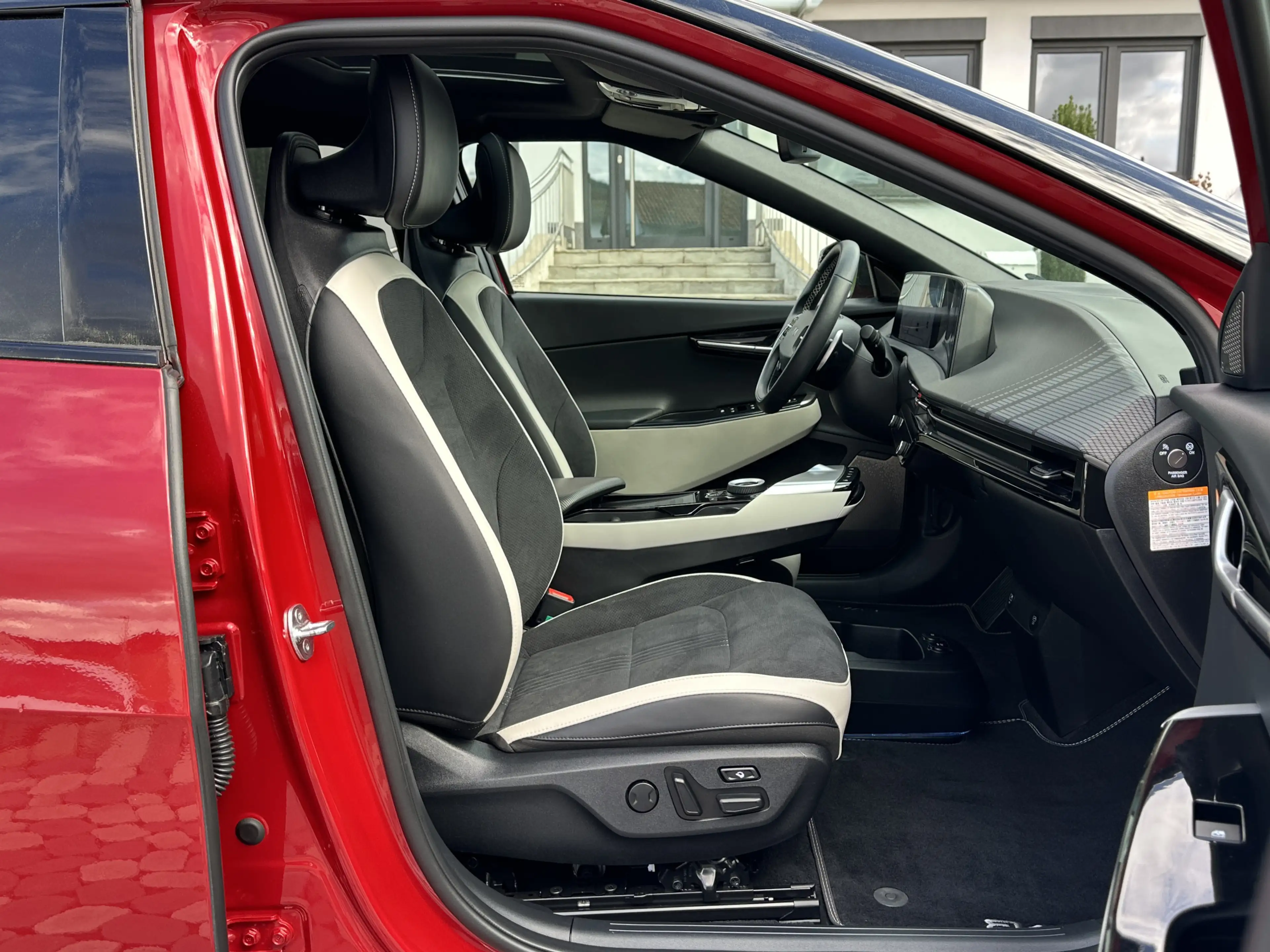 Kia EV6 GT-Line LED PANO HUD RELAX MEMO 360° WÄPU — photo 10