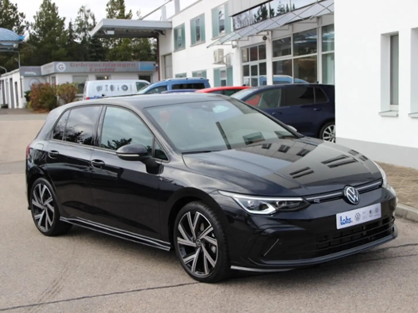 Volkswagen Golf VIII 2.0 TDI Black Style R line Schwarz - 2