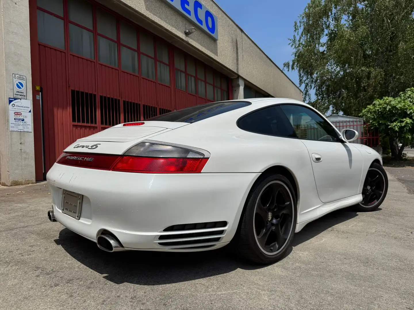 Porsche 911 996 Carrera 4S - 2