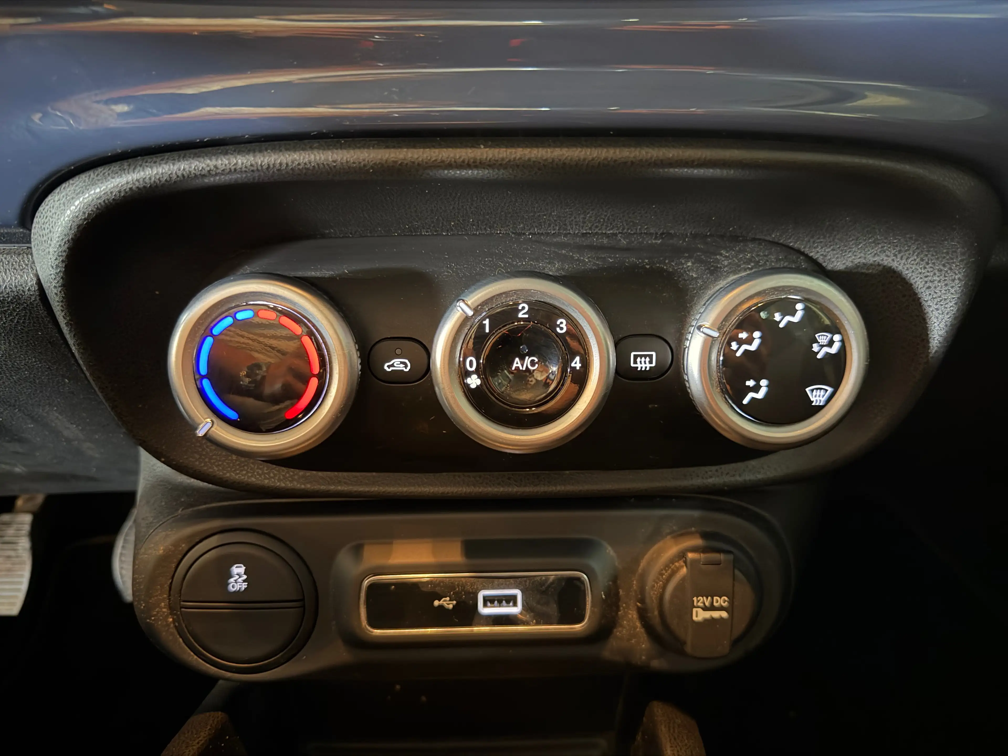 Fiat 500L 500L 1.4i Lounge (EU6d-TEMP)/12 mois de garantie/35 012 km — photo 11
