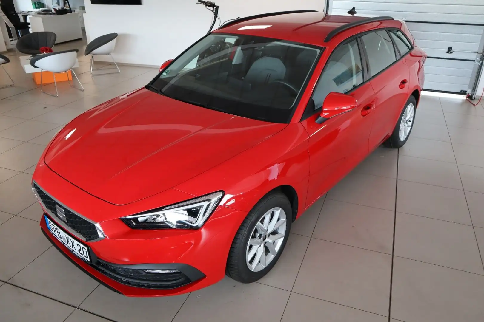 SEAT Leon Sportstourer Style/DAB/NAVI/LED/FULL LINK Rot - 2