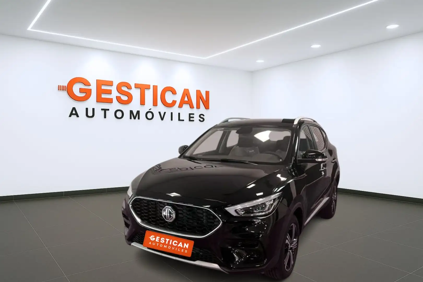 MG ZS 1.5 Comfort Noir - 1