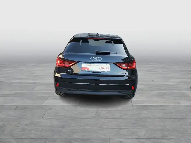 Audi A1 view 5