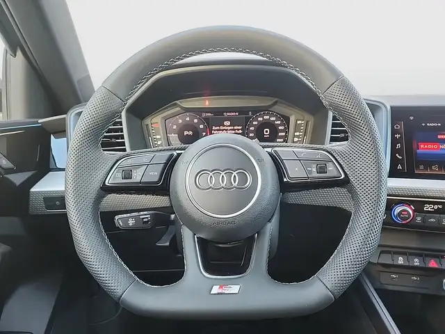 Audi A1 view 10