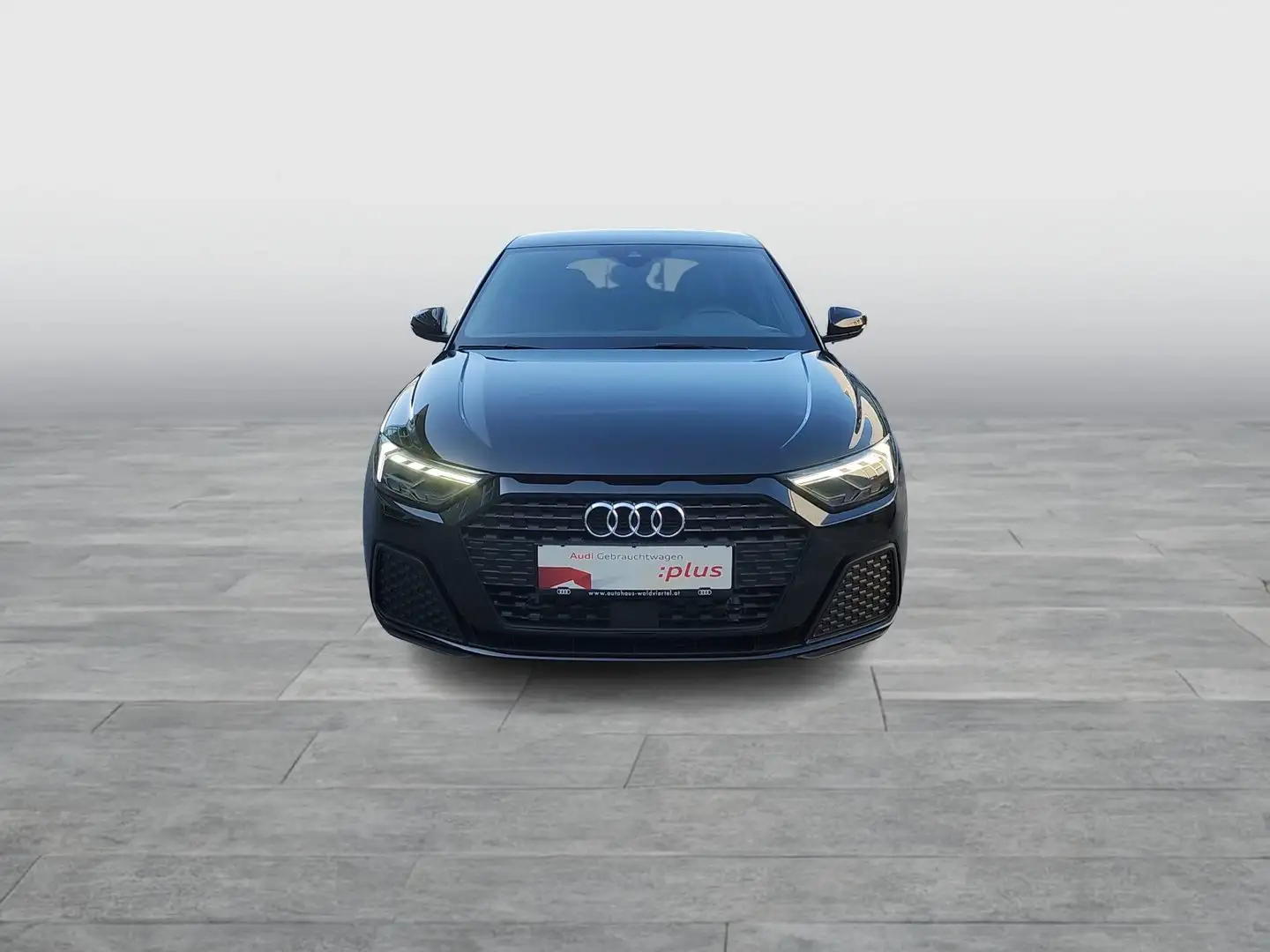 Audi A1 25 TFSI intense Schwarz - 2