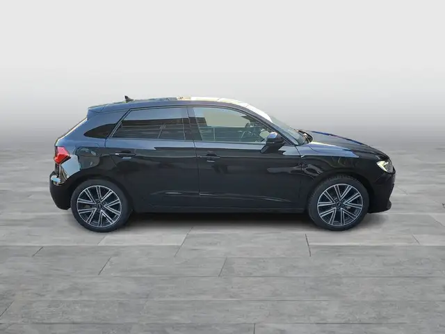 Audi A1 view 6