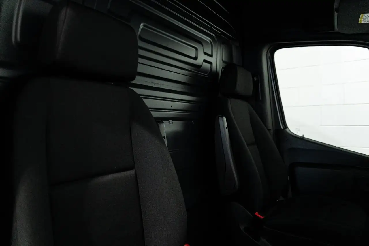 Mercedes-Benz Sprinter снимка Mercedes-Benz Sprinter