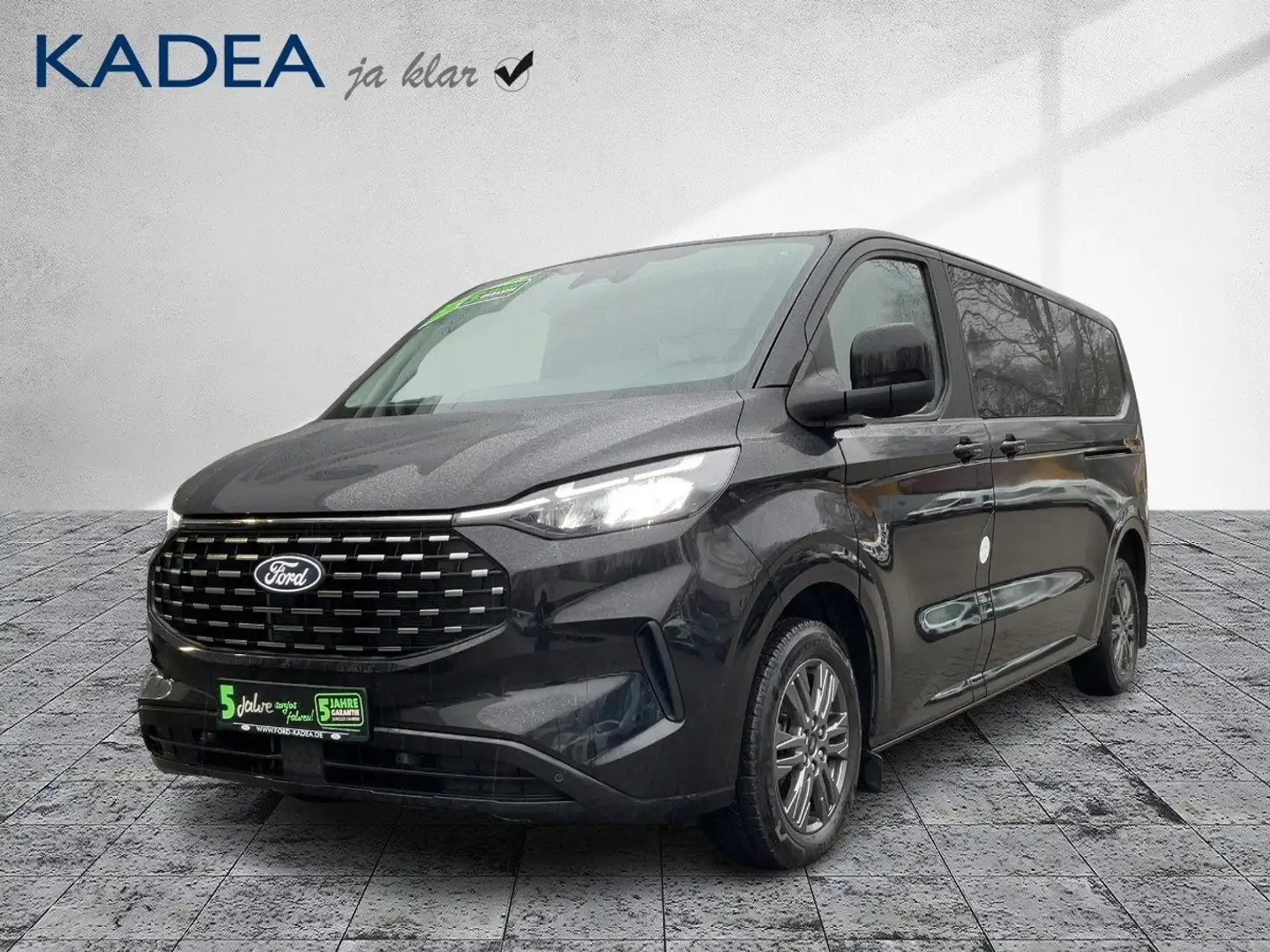 Ford Tourneo Custom Bus Automatik L2 Titanium KAM+SHZ Schwarz - 1