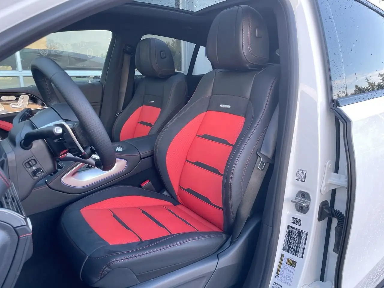 Mercedes-Benz GLE снимка Mercedes-Benz GLE