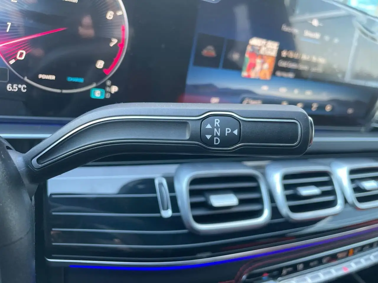 Mercedes-Benz GLE снимка Mercedes-Benz GLE