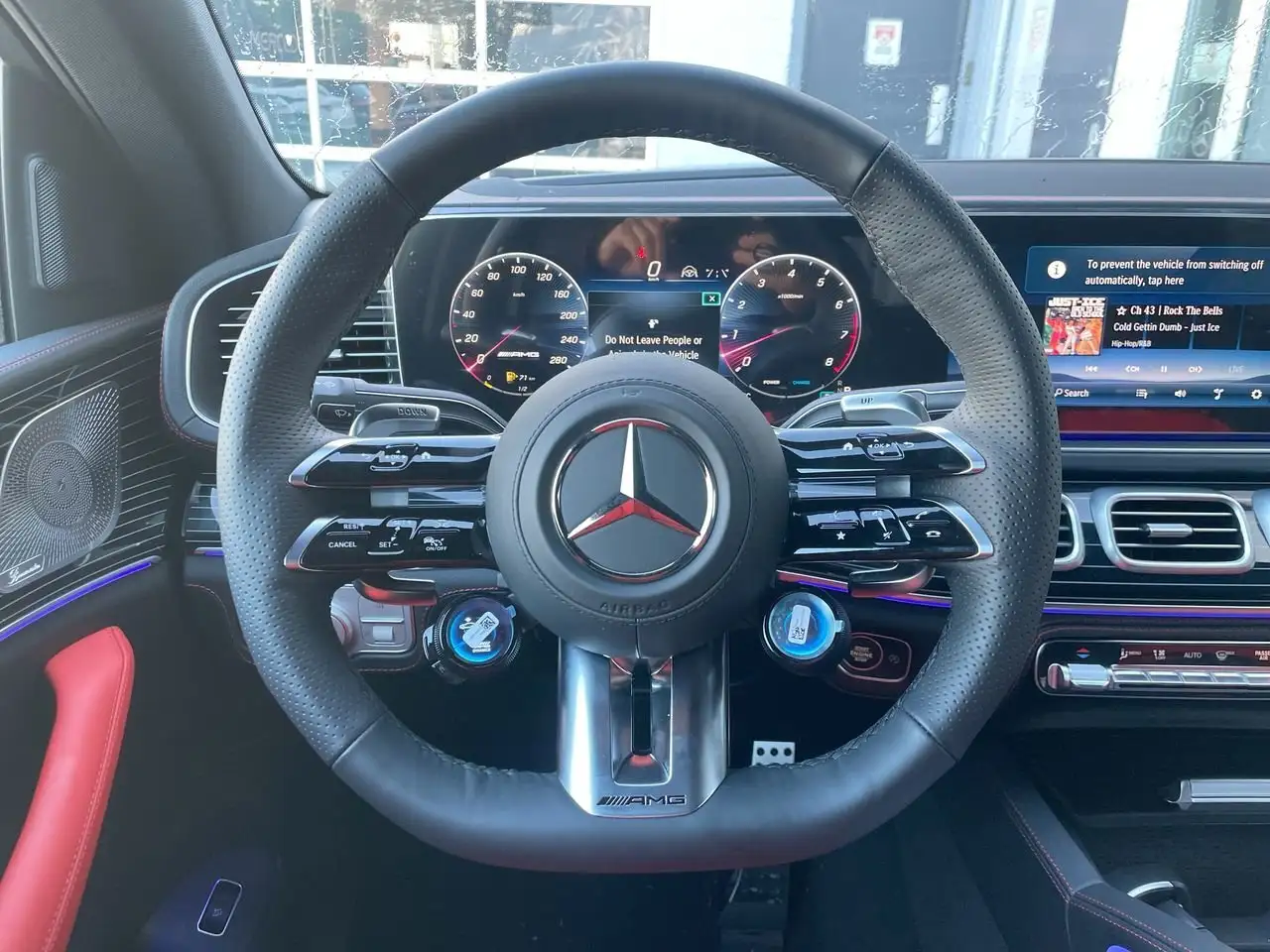 Mercedes-Benz GLE снимка Mercedes-Benz GLE