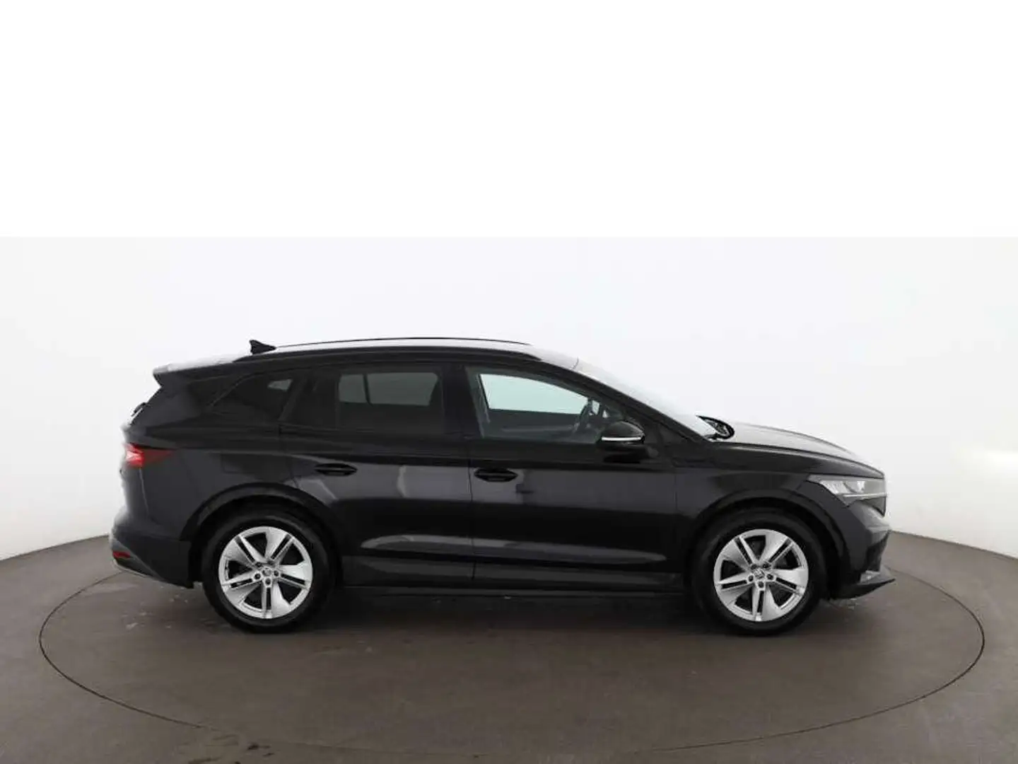 Skoda Enyaq 60 Loft 62kWh Aut LED NAVI ASSIST SITZHZG Schwarz - 2