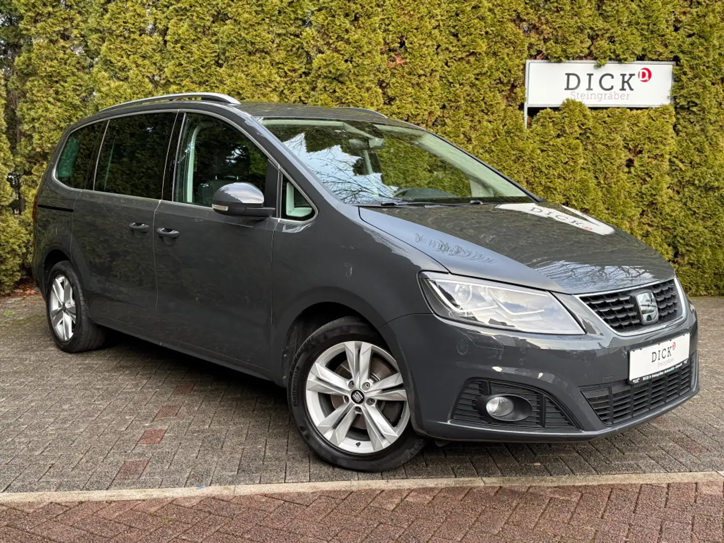 SEAT Alhambra 2.0 TDI Xcellence XEN+NAV+AHK+ACC+KAM+ Grigio - 1