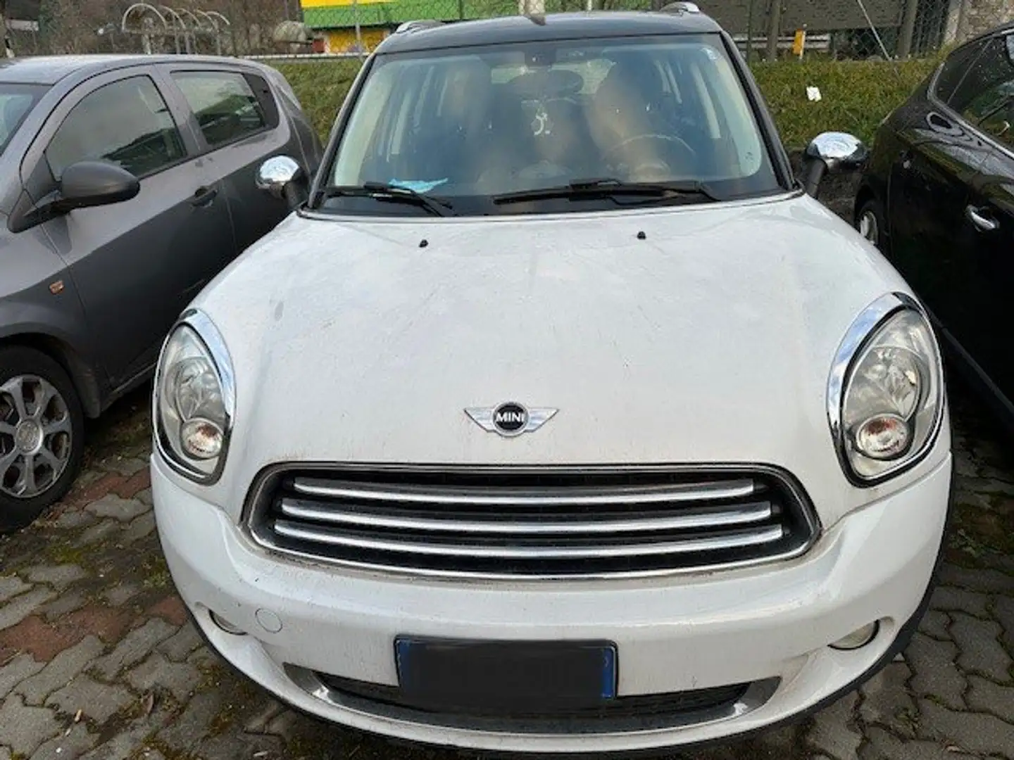 MINI Cooper D Countryman Mini Countryman 2.0 Cooper D all4 auto Weiß - 1
