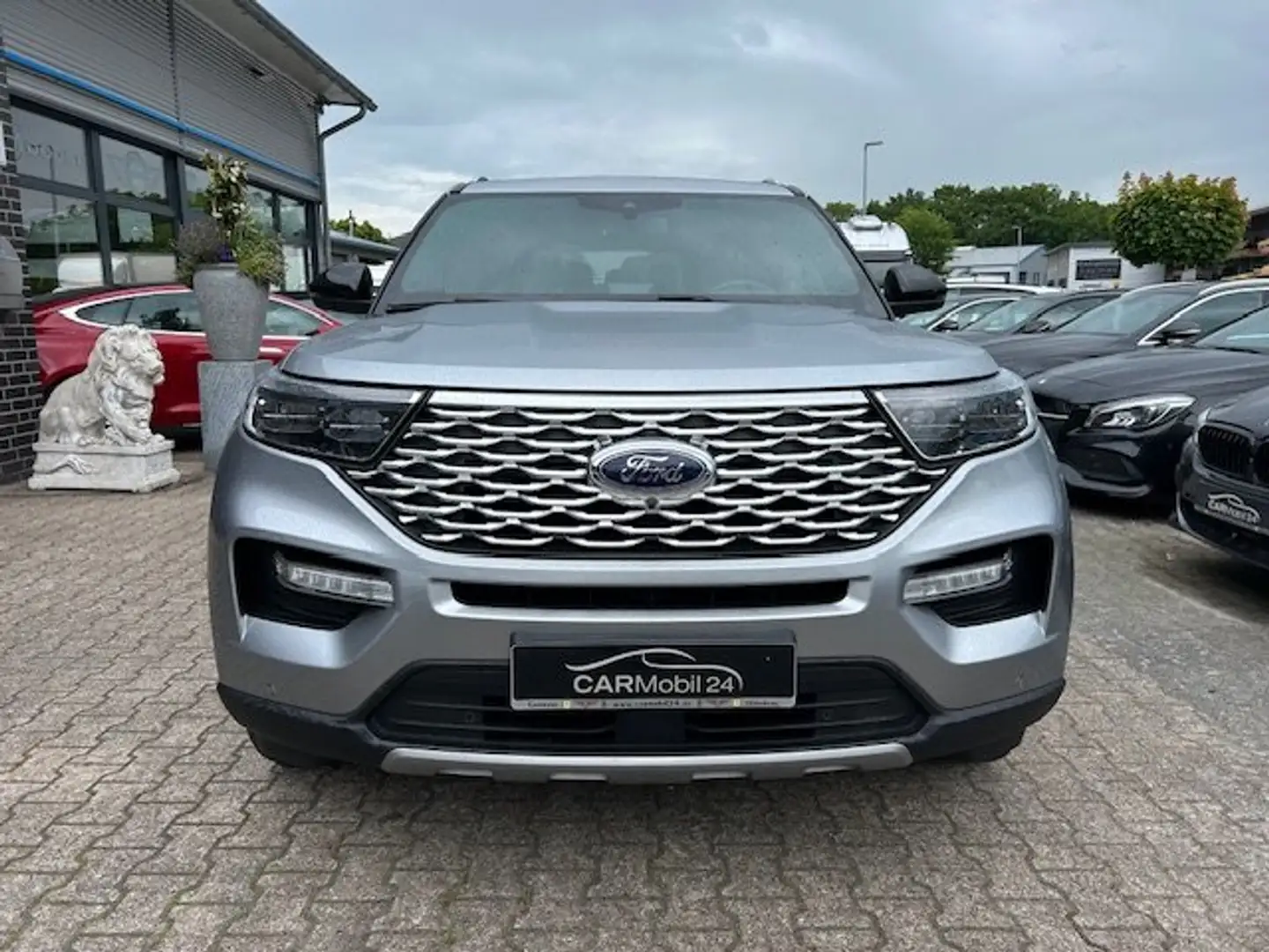 Ford Explorer Platinum Plug-in-Hybrid 4x4*LED*RFK*LEDER Plateado - 2