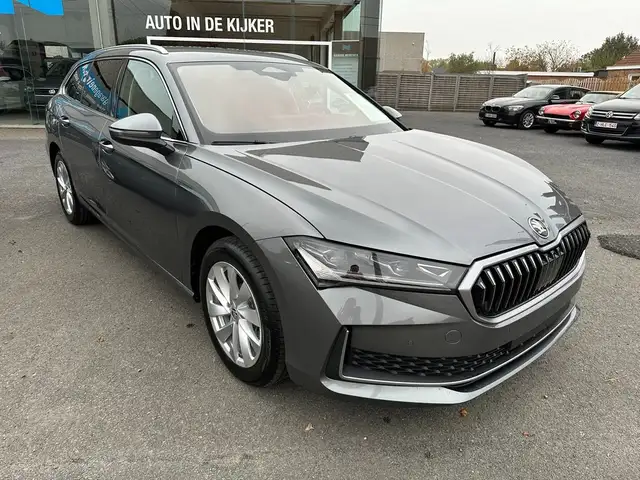 Skoda Superb Combi 1.5 TSI DSG Business|Travel Ass.|IQ.Light
