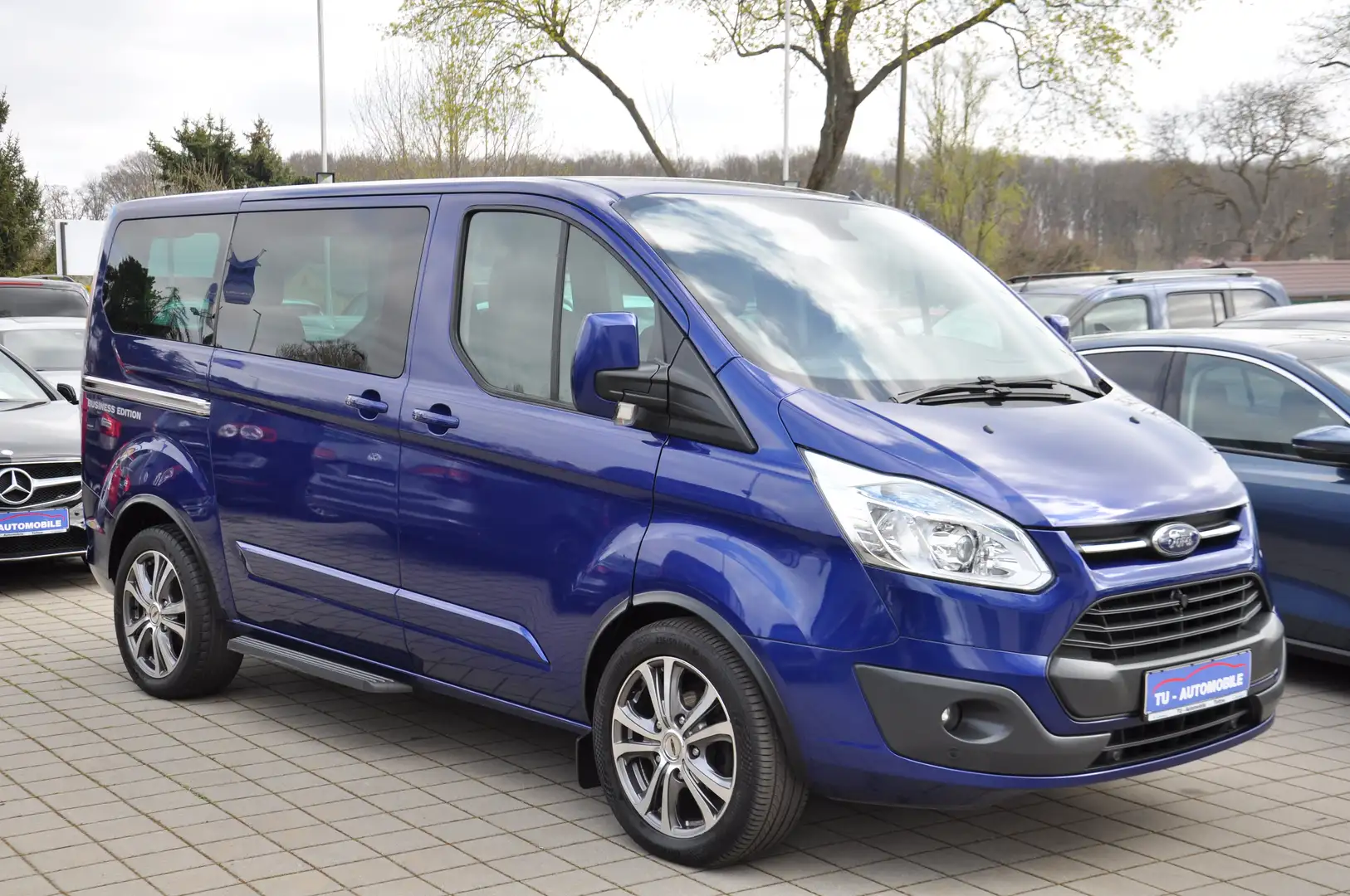 Ford Tourneo Custom L1 BUSINESS EDITION AHK-NAVI-CAM-LEDER-TISCH-6SITZ Azul - 1