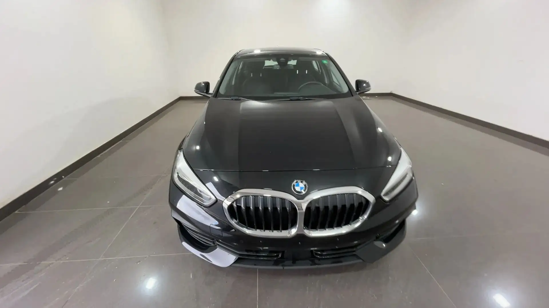 BMW 116 Serie 1 Berlina 116d Advantage Чорний - 2