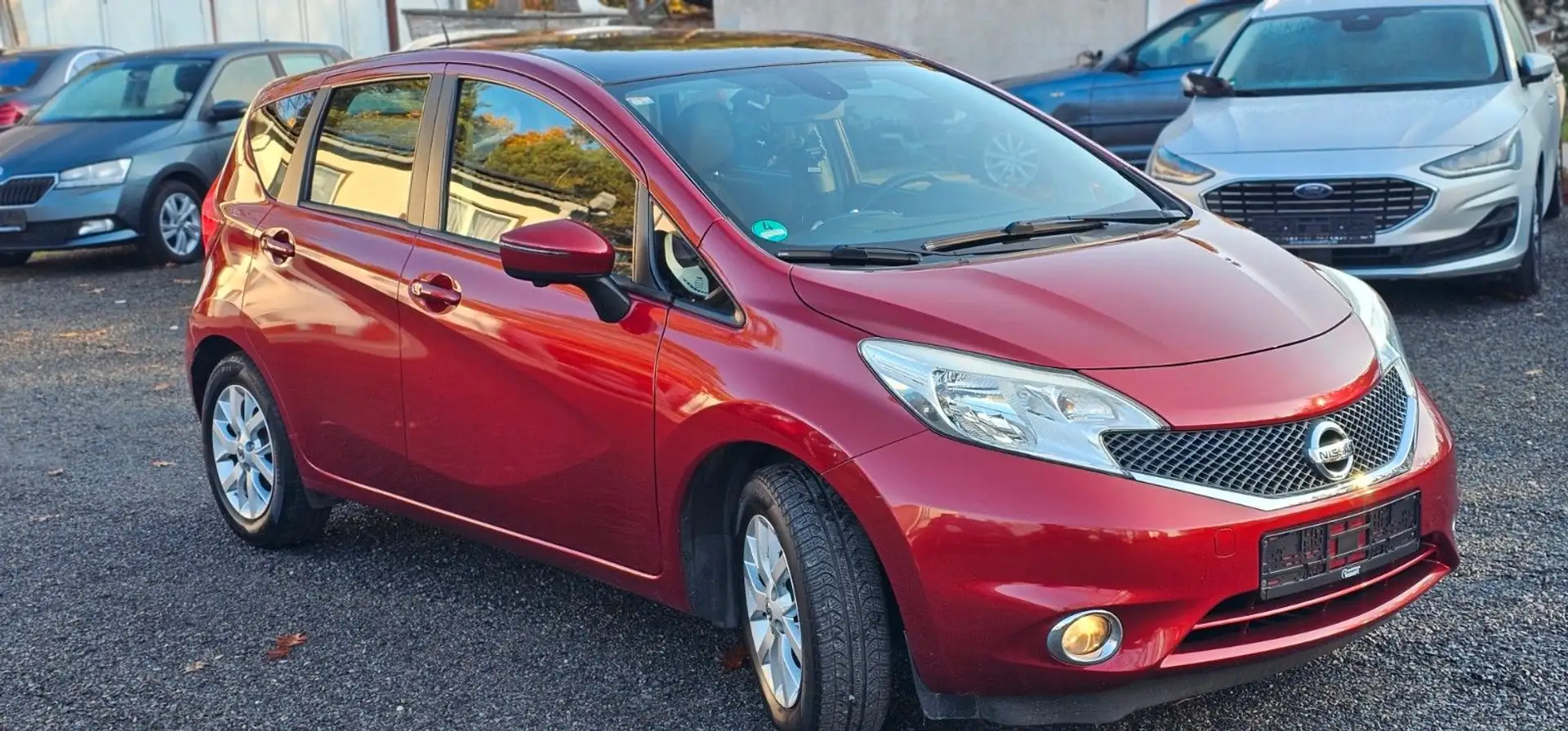 Nissan Note Acenta+KAM360°+KEYLESS+TEMPO+KLIMAAUT+PANO! Rot - 2