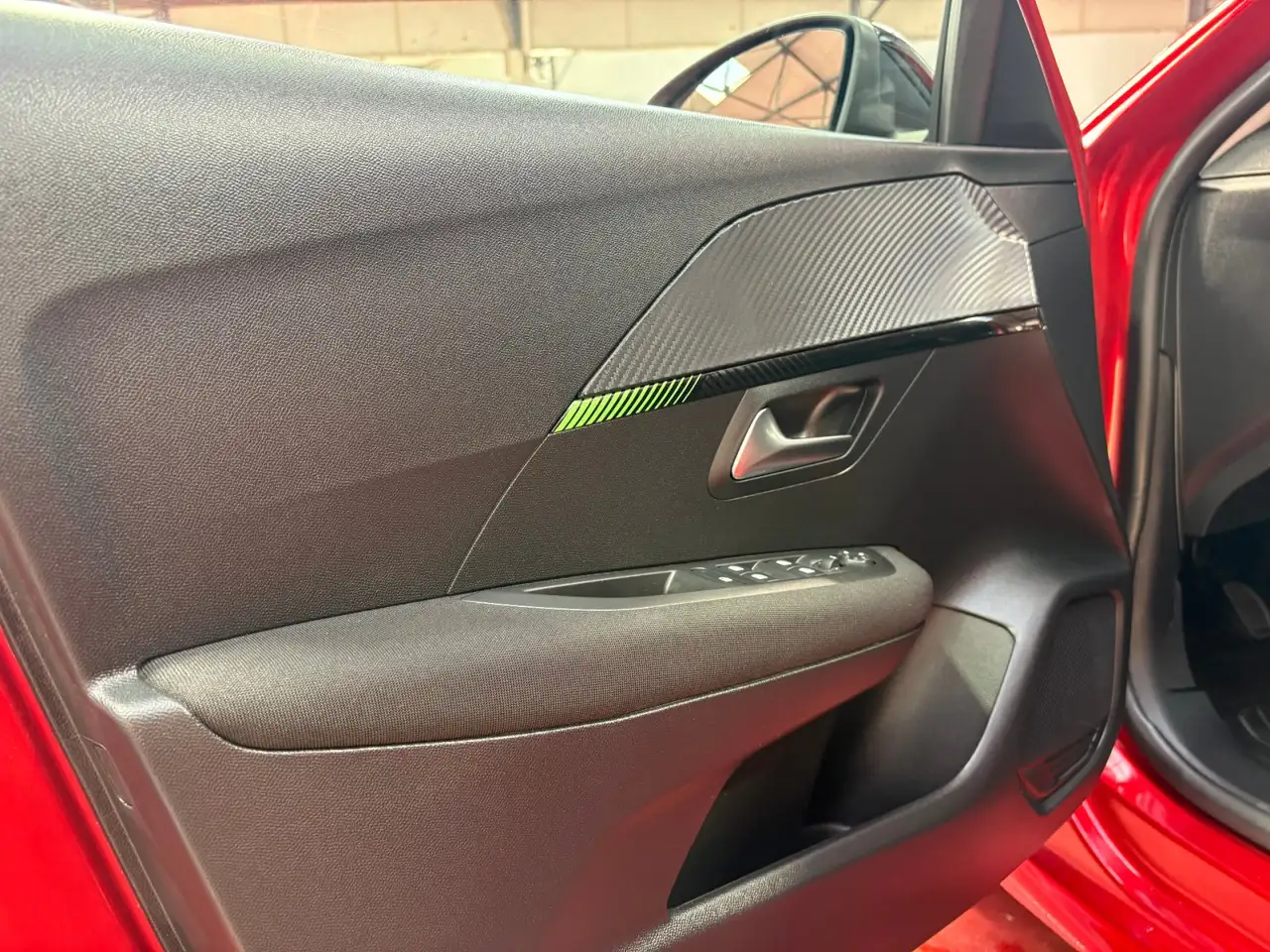 Peugeot 208 208 — photo 8