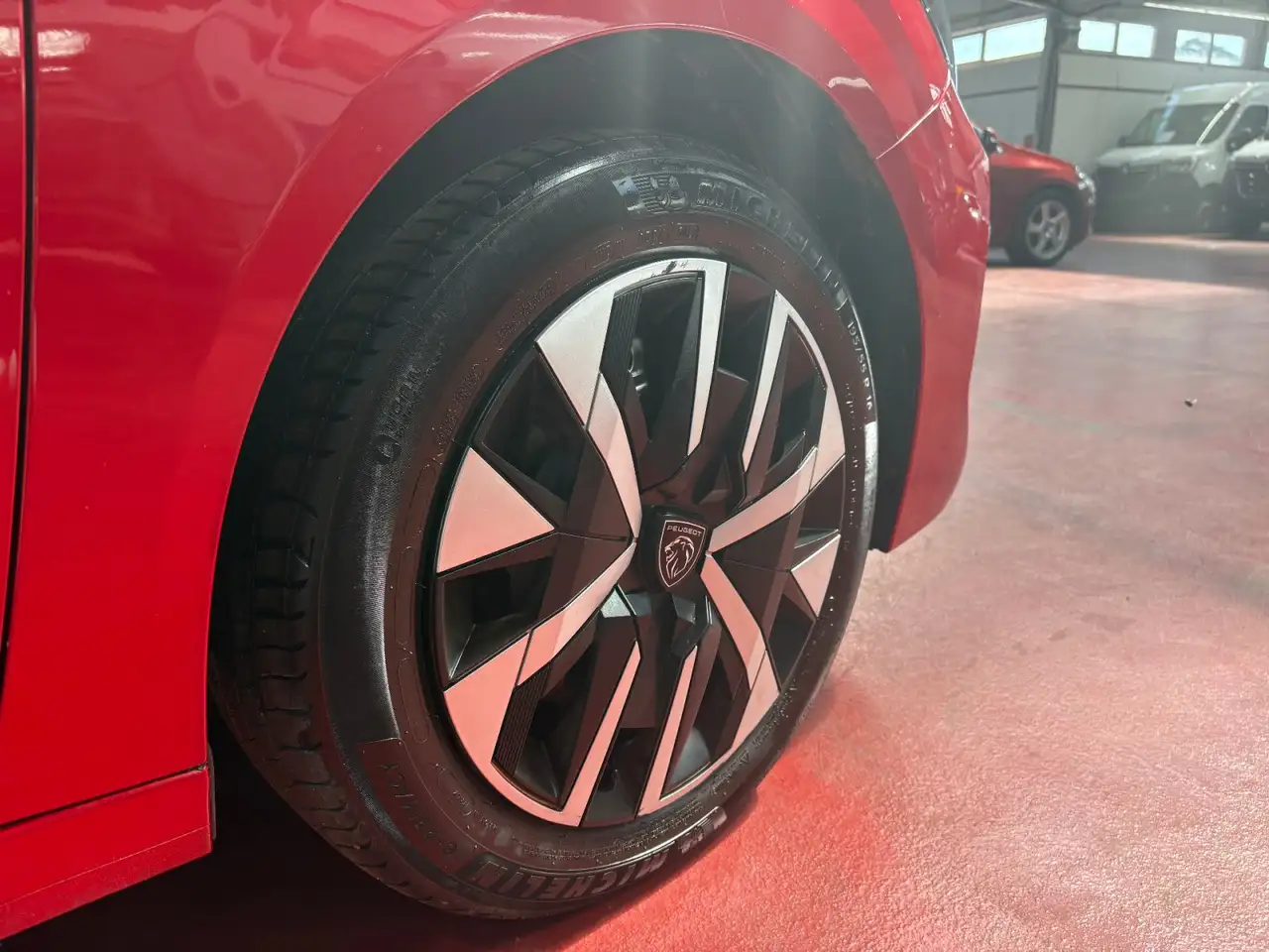 Peugeot 208 208 — photo 7