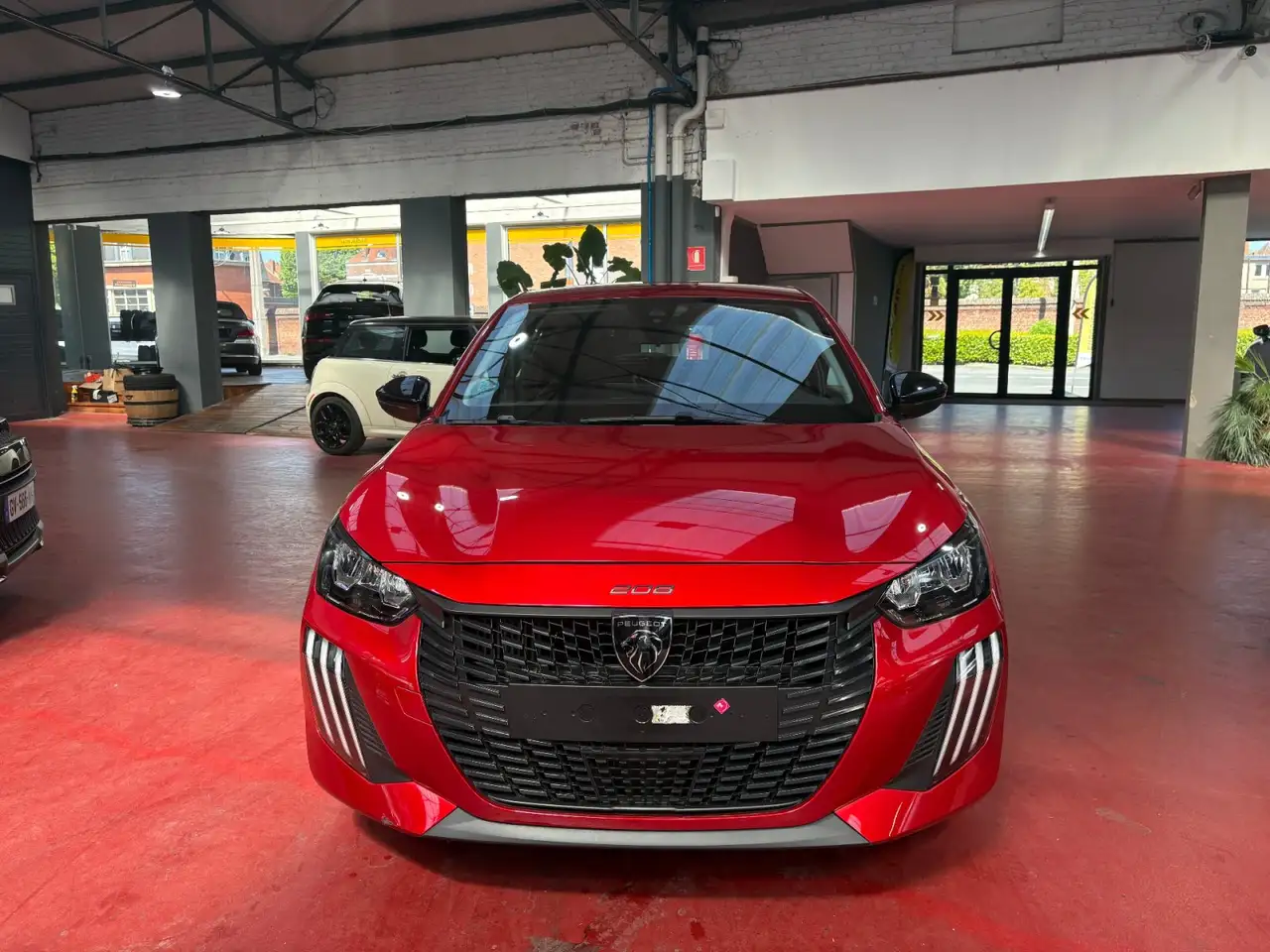 Peugeot 208 208 — photo 2