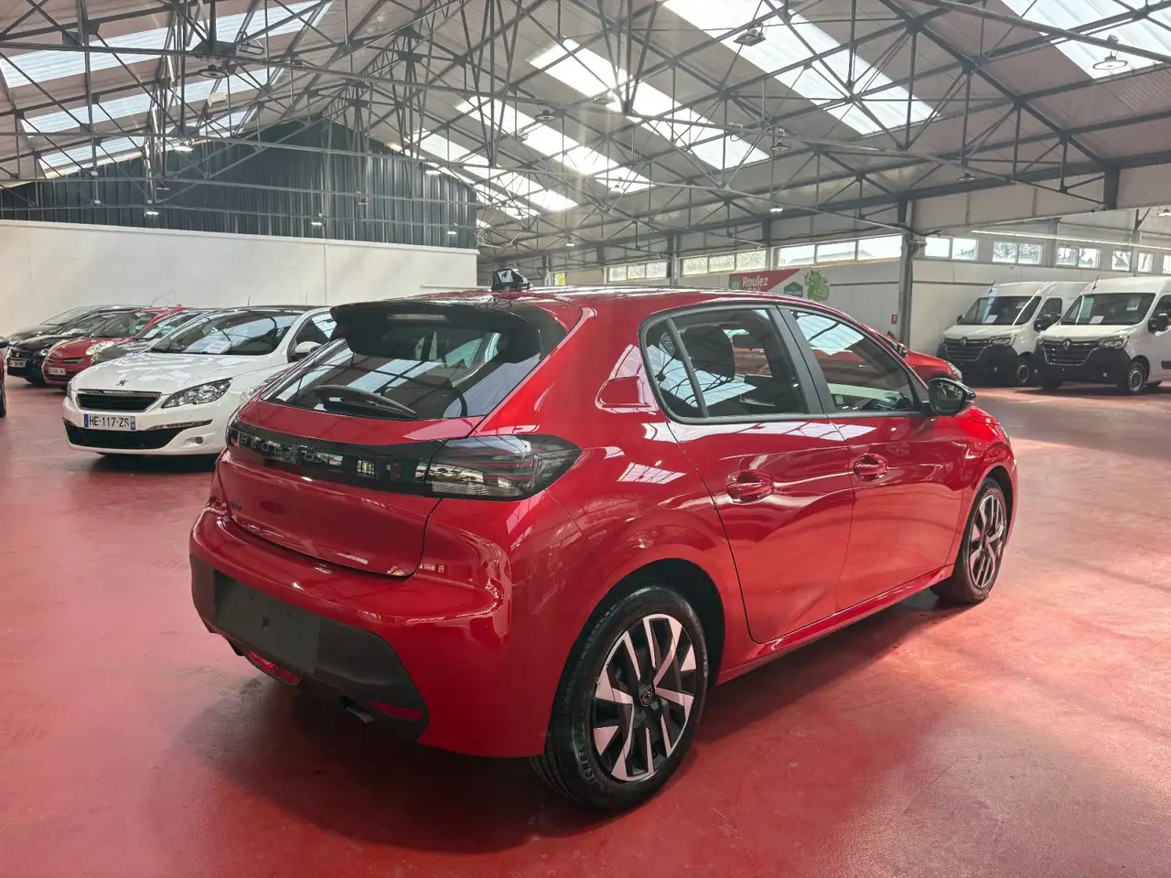 Peugeot 208 208 — photo 4