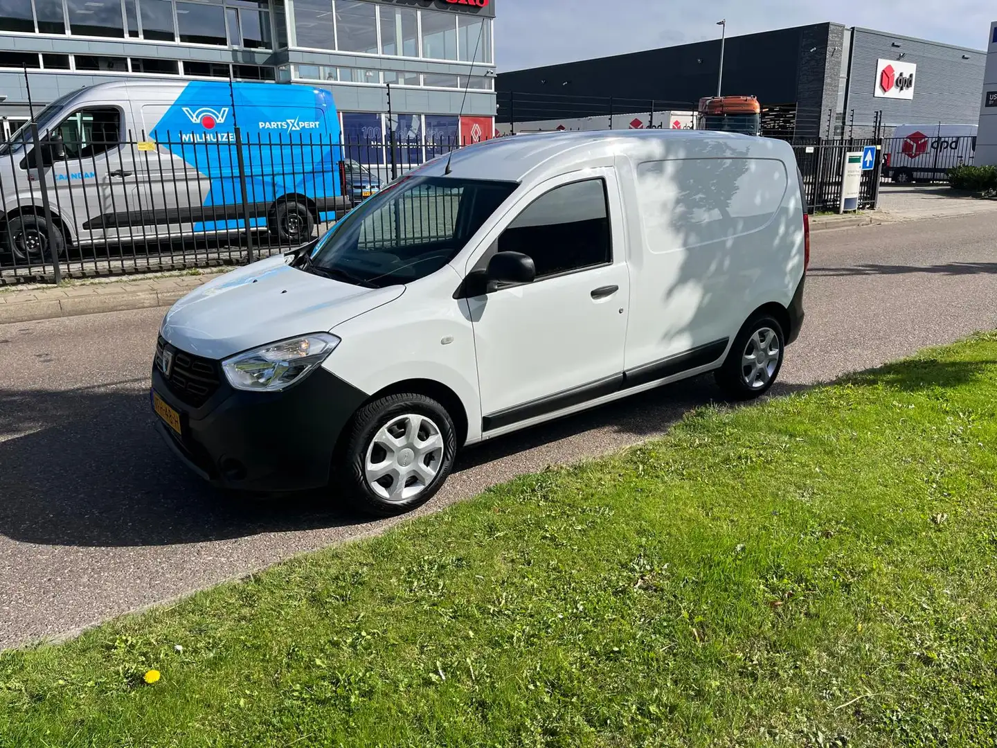 Dacia Dokker 1.5 dci 75 pk Euro 6 Wit - 1