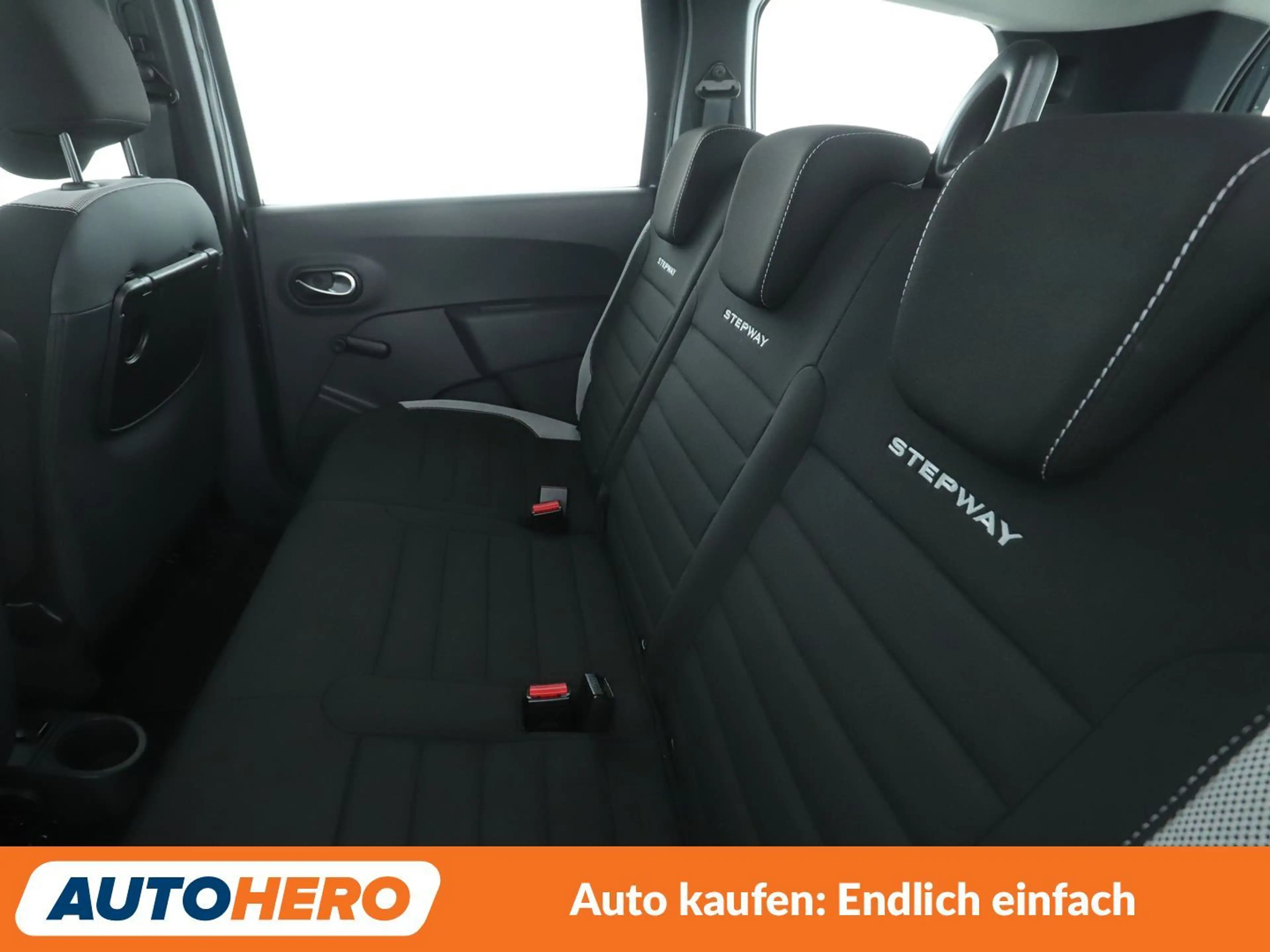 Dacia Lodgy 1.3 TCe Stepway*NAVI*PDC*SHZ*KLIMA*TEMPO* — photo 14