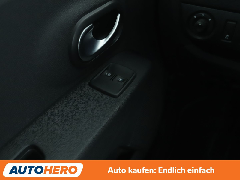 Dacia Lodgy 1.3 TCe Stepway*NAVI*PDC*SHZ*KLIMA*TEMPO* — photo 26